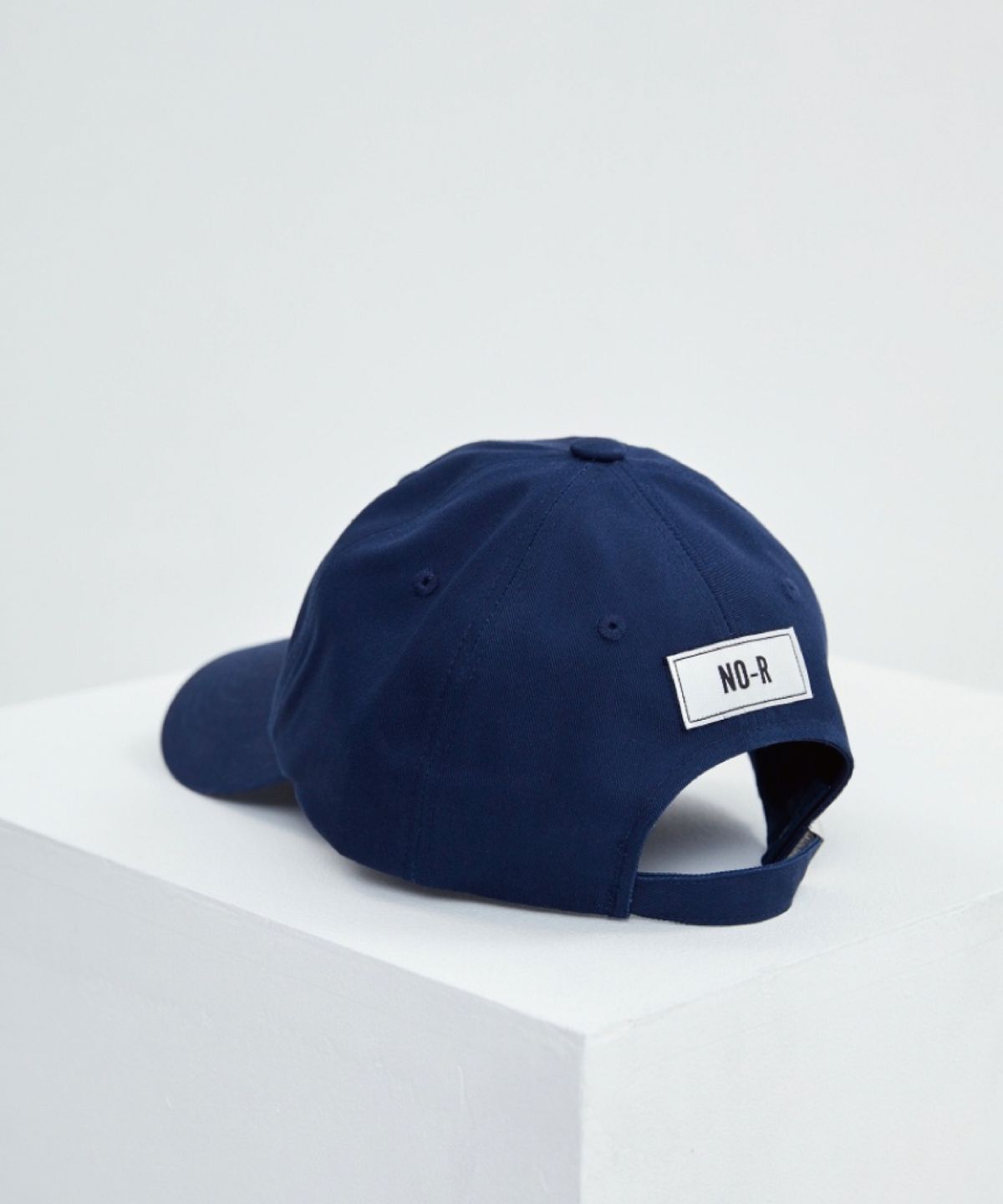 노알(NO-R) [UNISEX] 벌꿀오소리 패치 볼캡 / 네이비