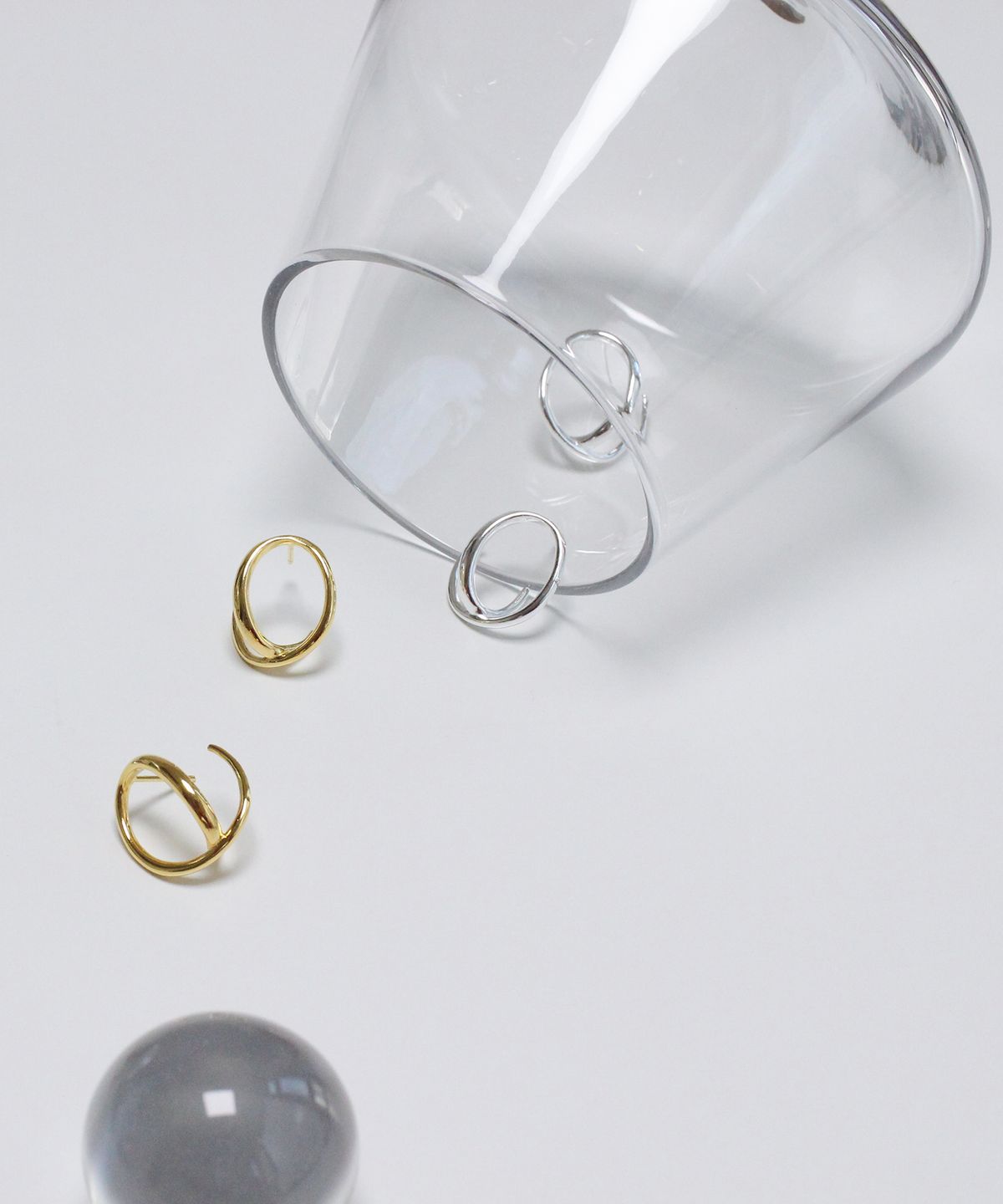 메이딘리(MADIN'LY) Queue earring
