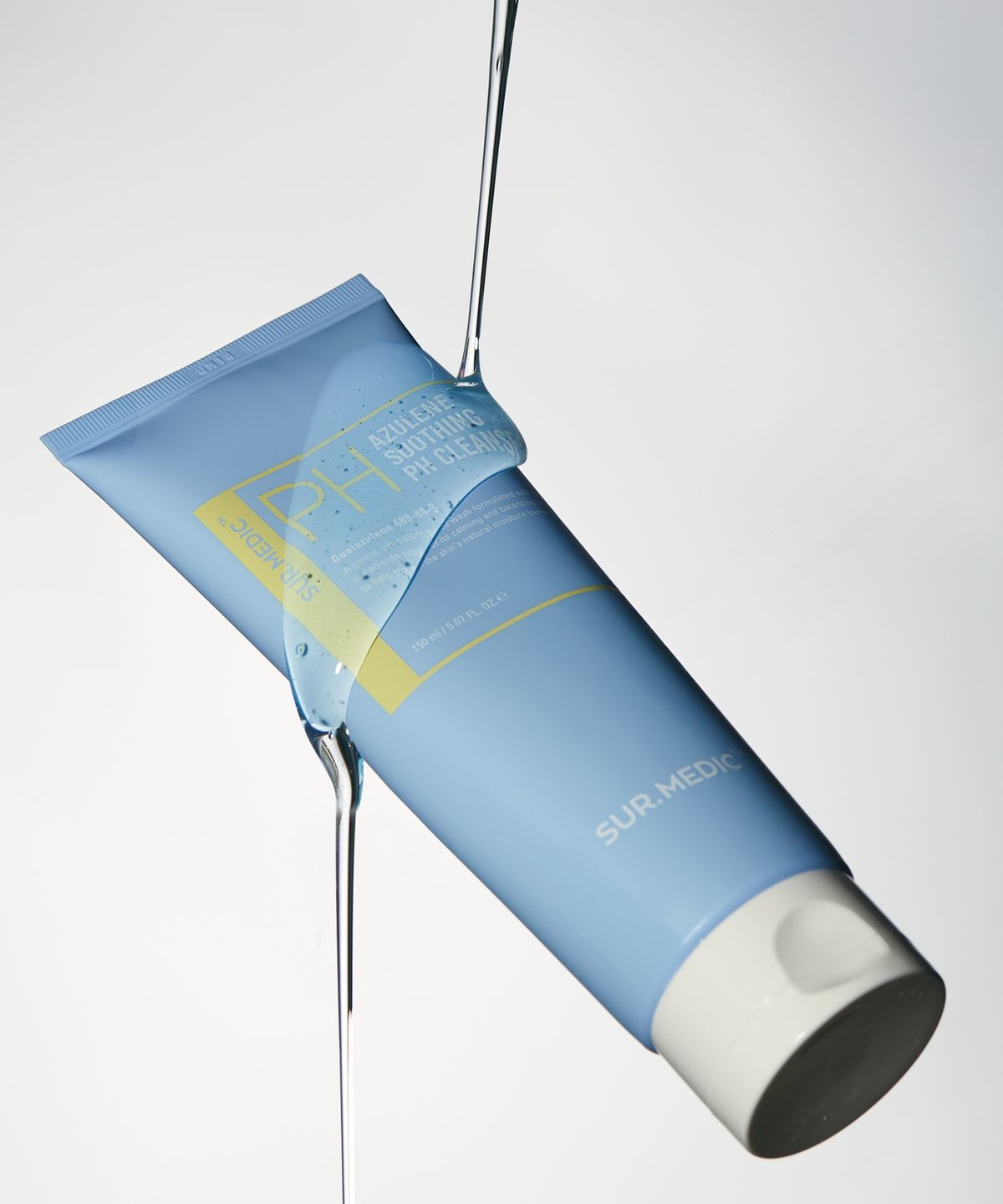 써메딕(SURMEDIC) 저자극 미세먼지 94% 세정 아줄렌 수딩 약산성 클렌저 150ml