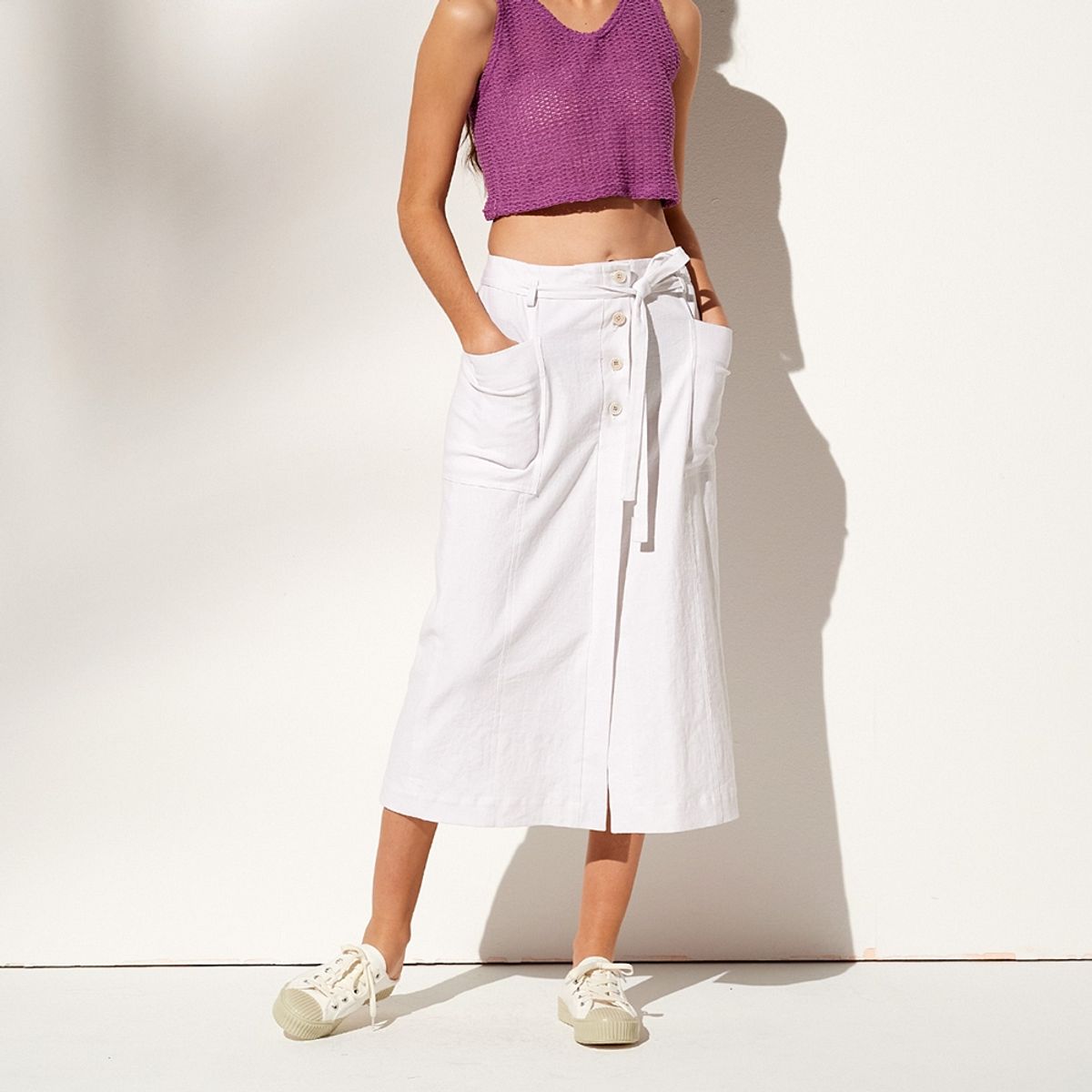 핀블랙(PINBLACK) LINEN BUTTON LONG SKIRTS WHITE