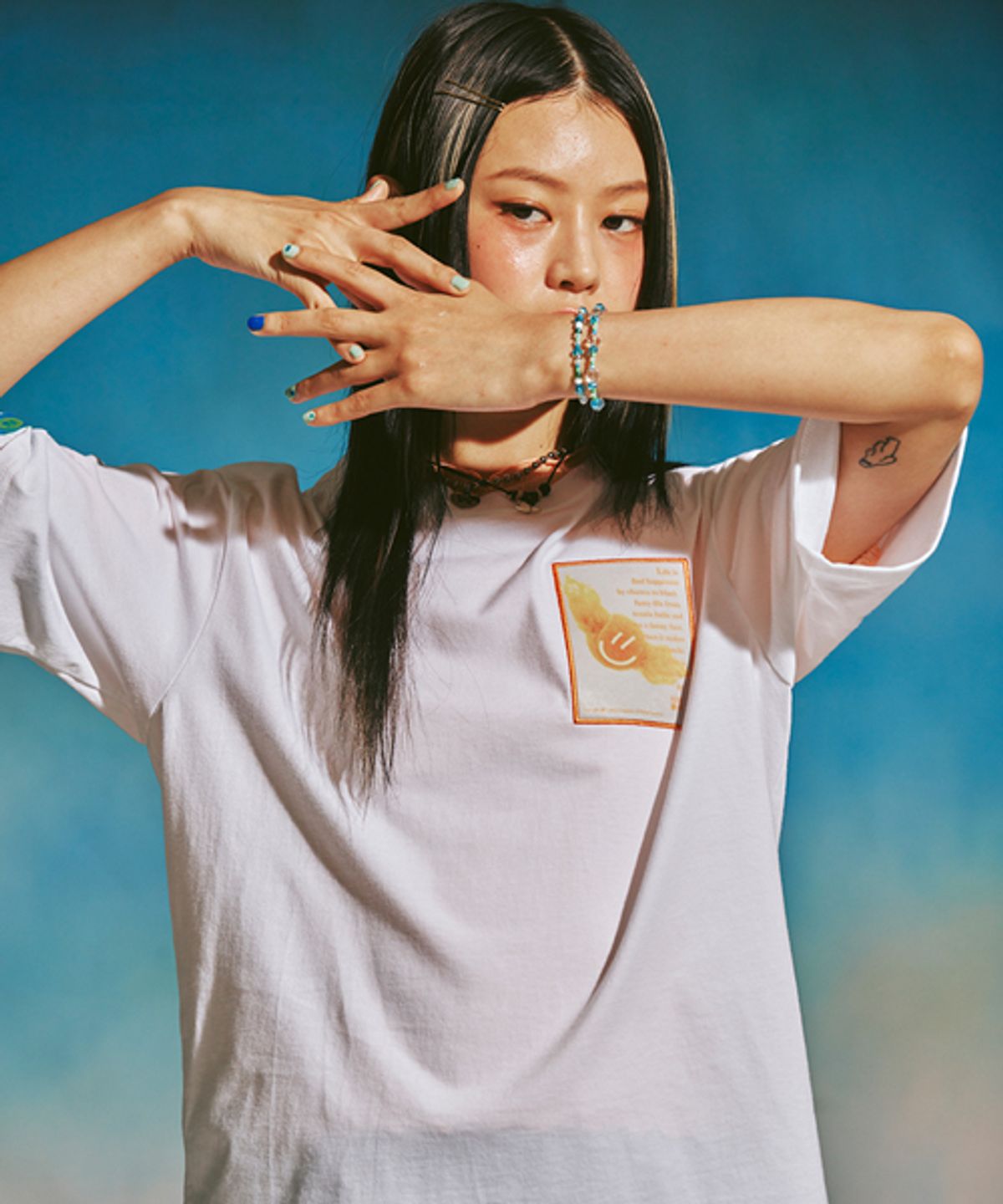 미미카위(MIMICAWE) 퍼지 볼 티셔츠/화이트