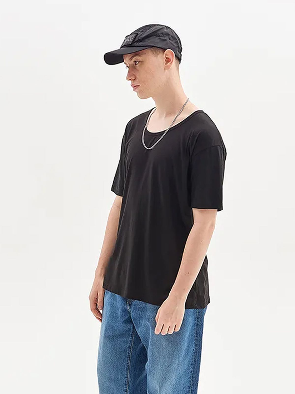 고저(GOZER) UNDER HALF T-SHIRT_BLACK