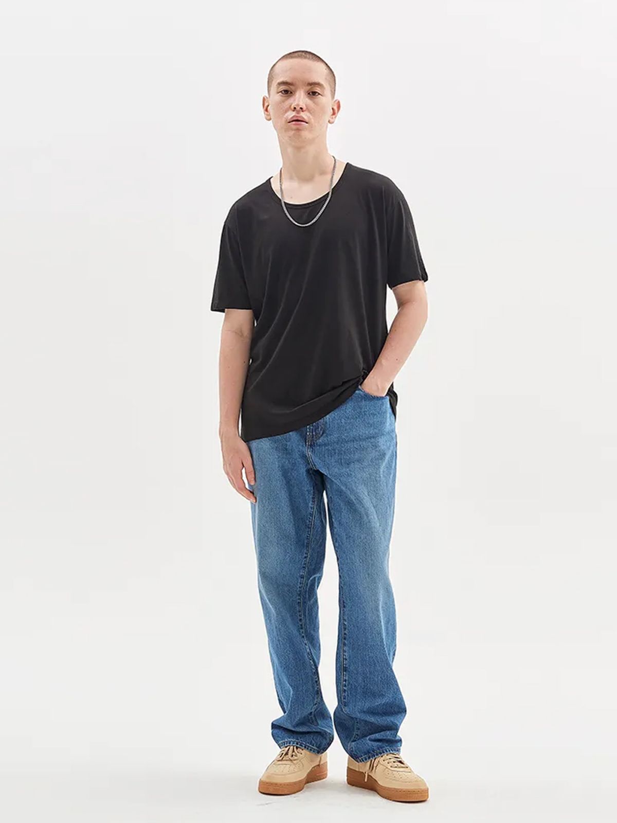고저(GOZER) UNDER HALF T-SHIRT_BLACK