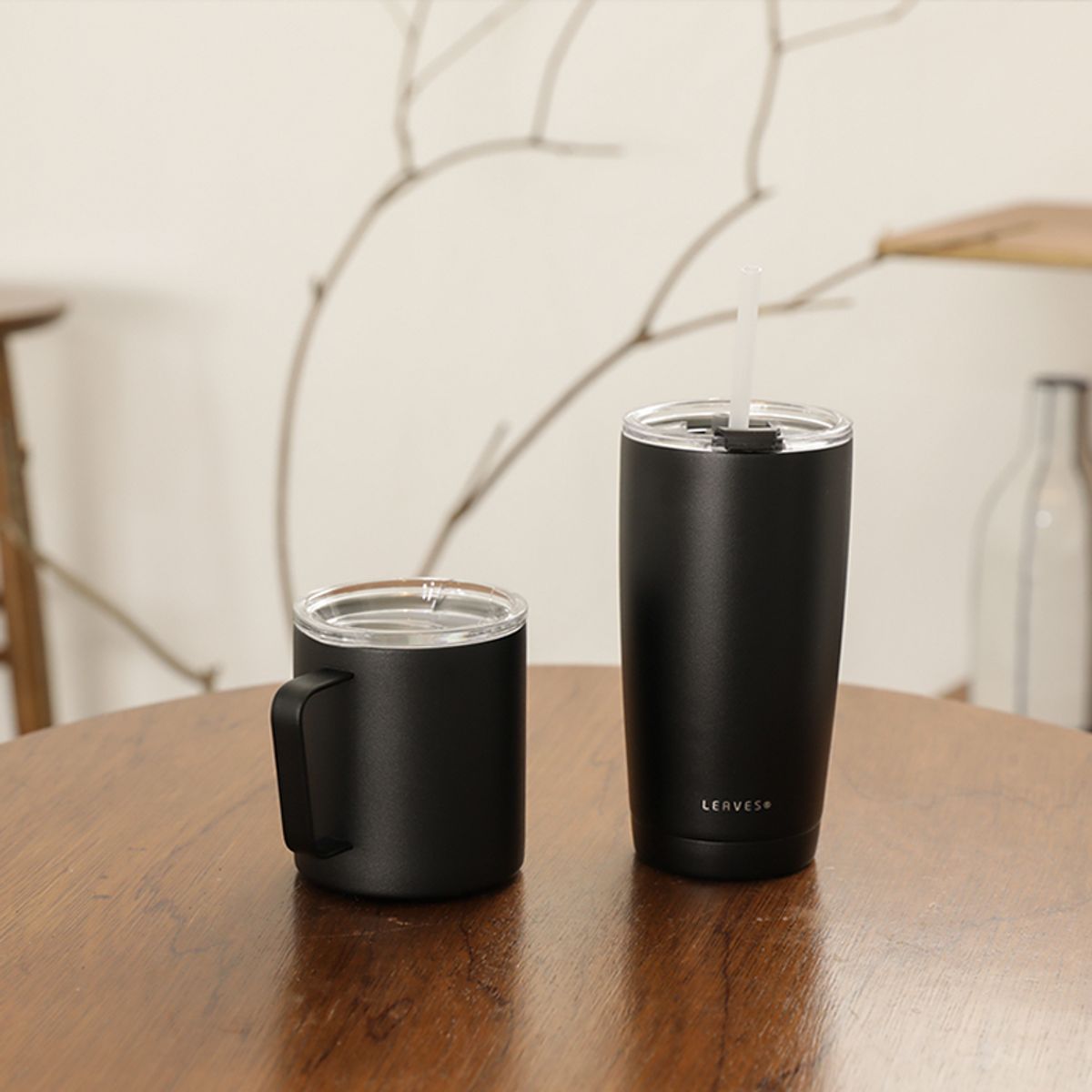 리브스(LEAVES) 보온보냉 빨대 텀블러 20oz_BLACK
