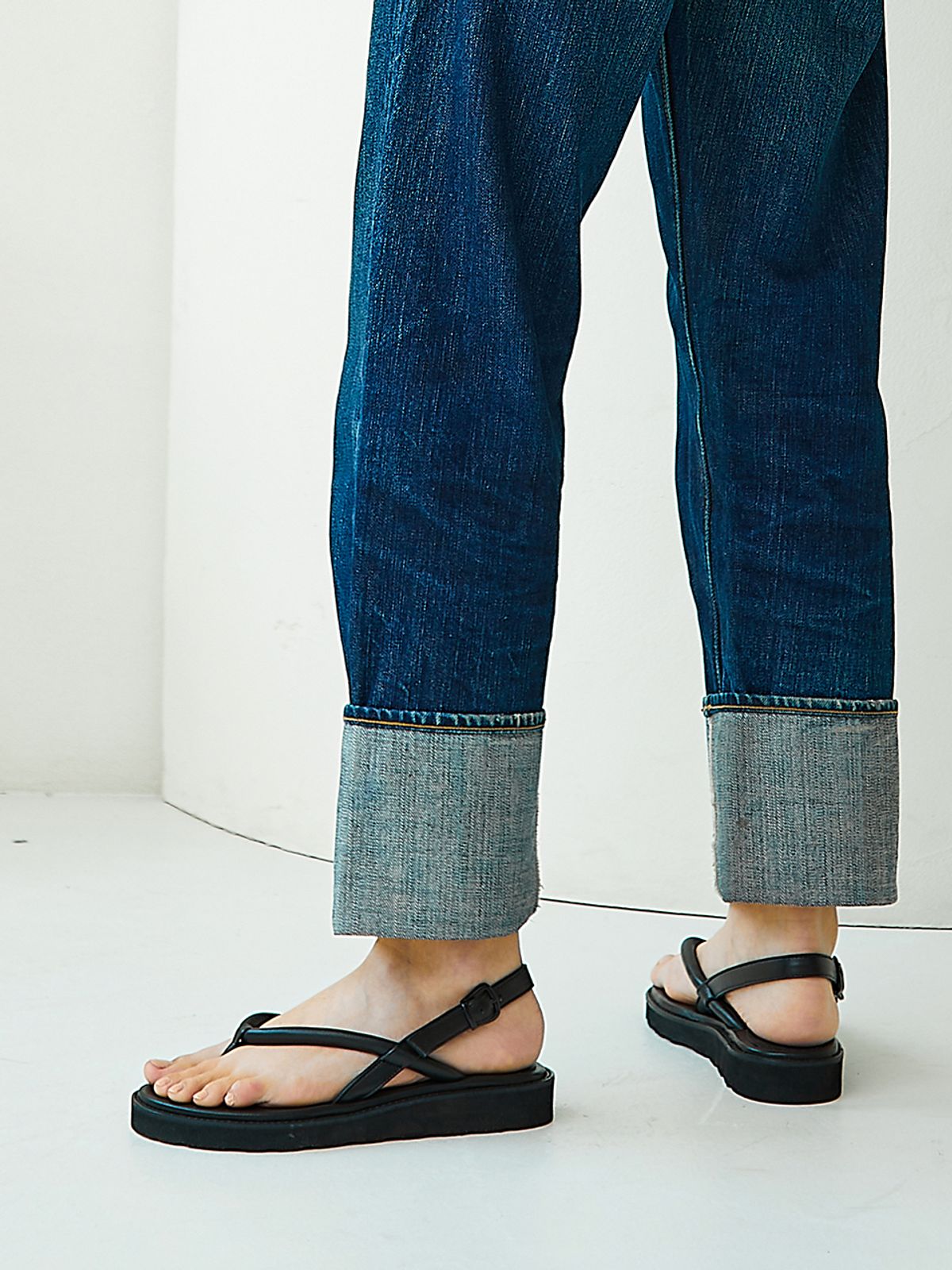 바이언스(BYEUUNS) BKS2003 HOJI SANDAL / 3colors