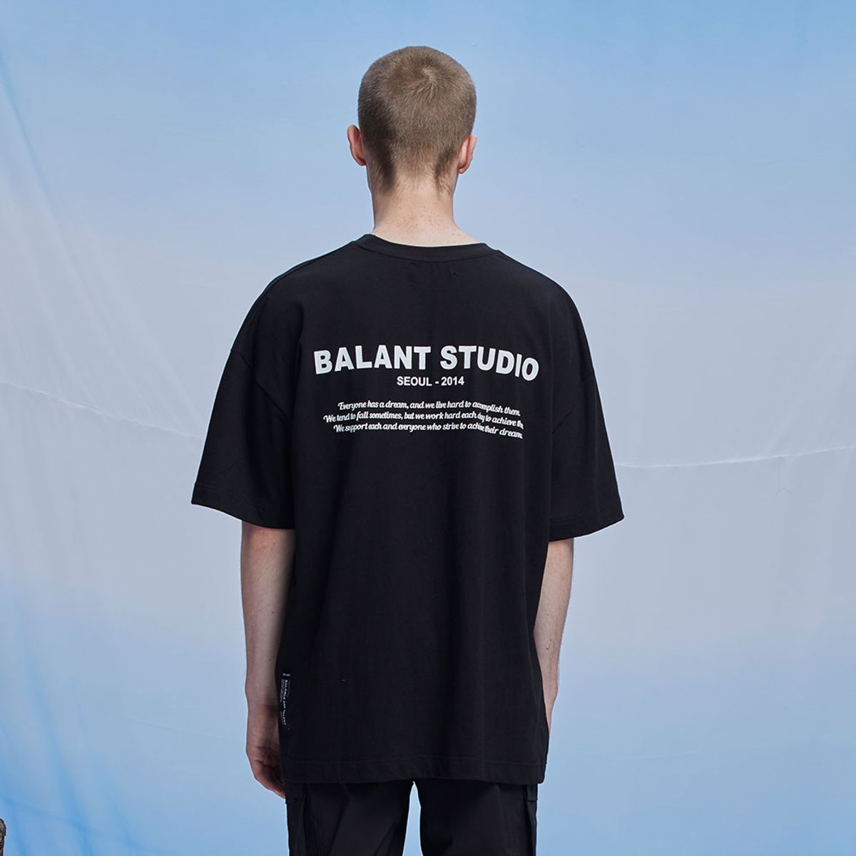 발란트(BALANT) 클래식 세션 B 스튜디오 티셔츠 - 블랙
