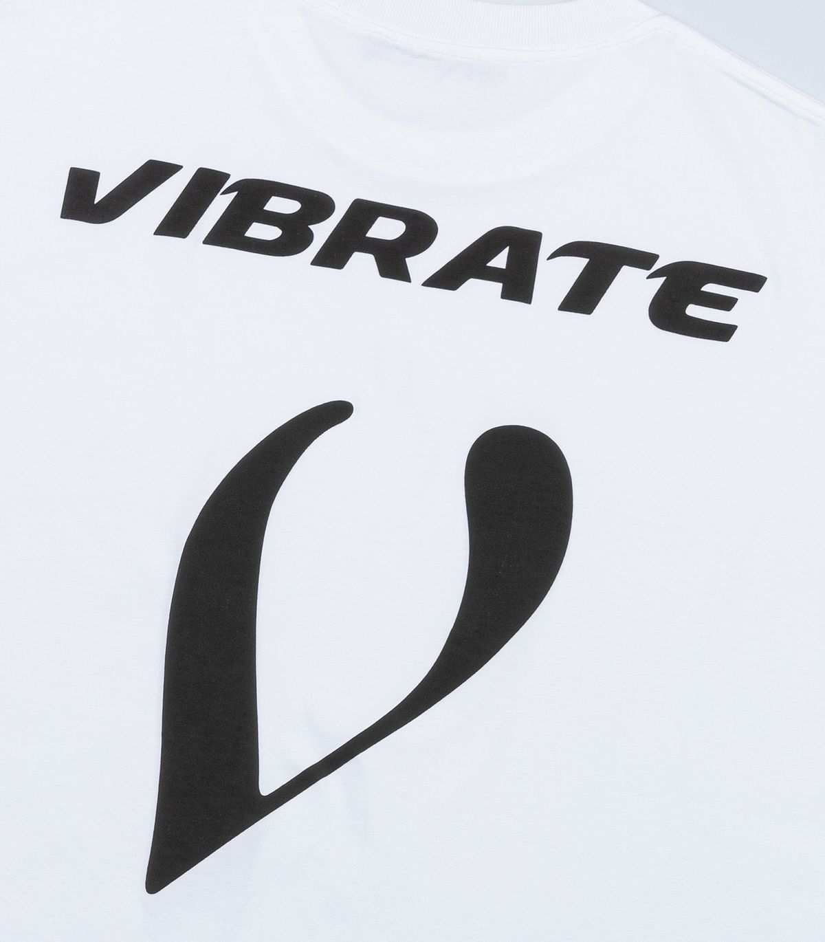 바이브레이트(VIBRATE) V FLASH M005 T-SHIRT (WHITE)
