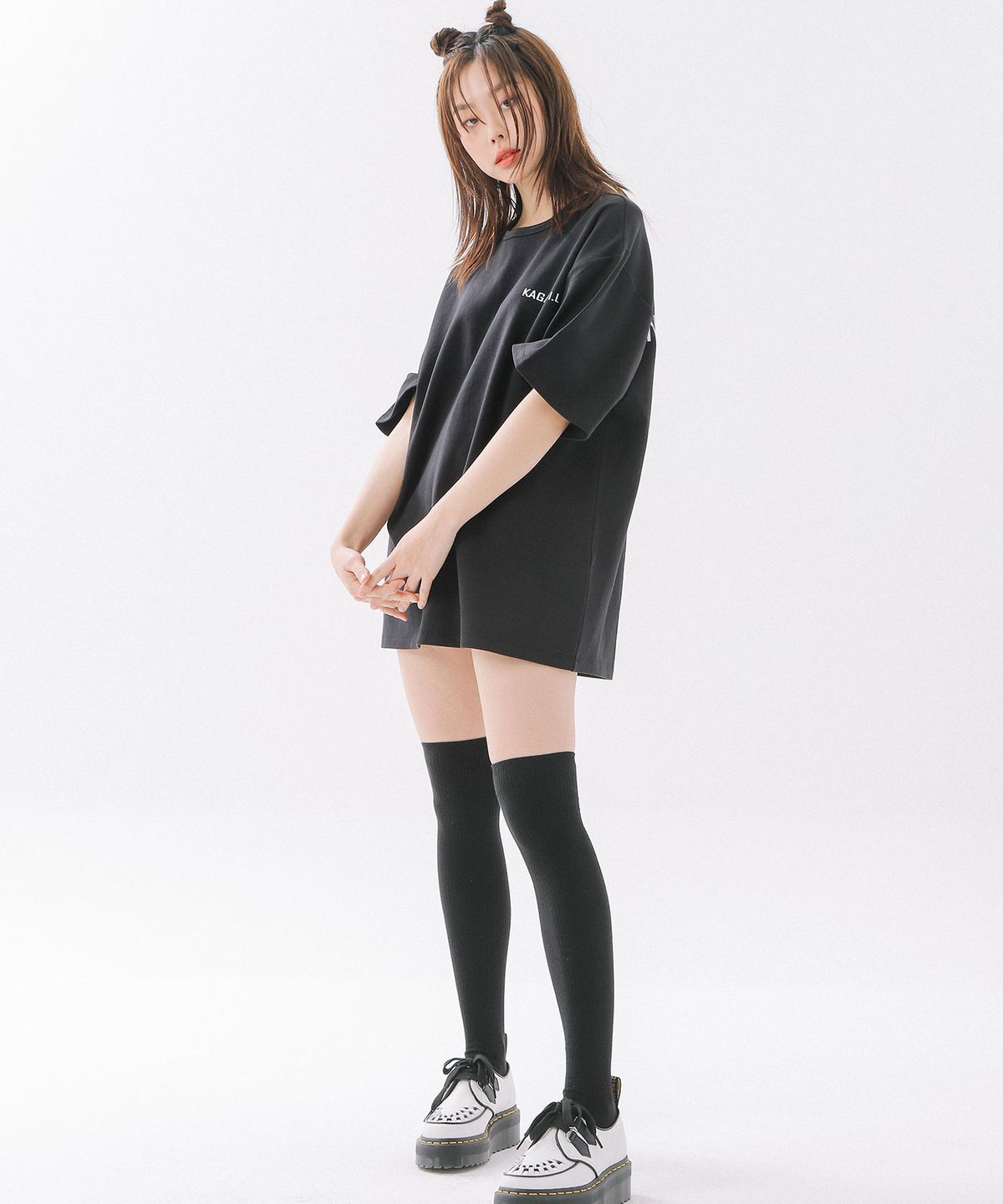 카가미엘(KAGAMI.L) 오버사이즈 1990로고 티셔츠 블랙