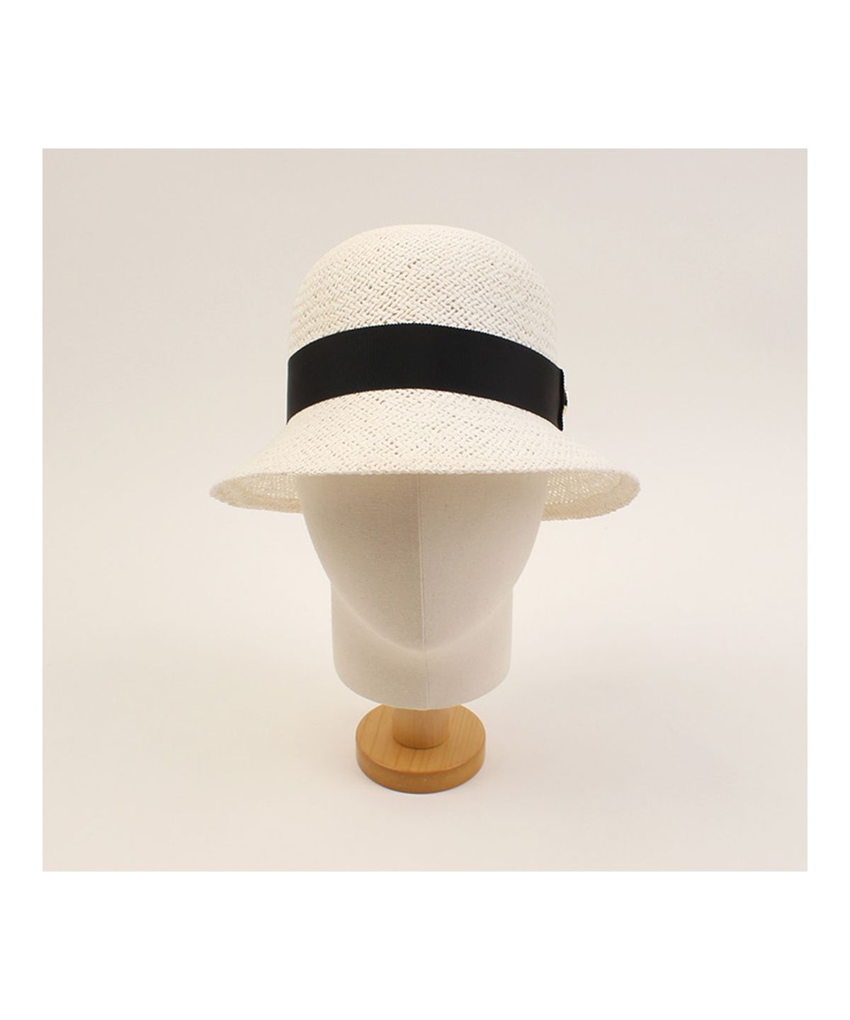 유니버셜 케미스트리(UNIVERSAL CHEMISTRY) Cool White Cloche Hat GD 여름페도라