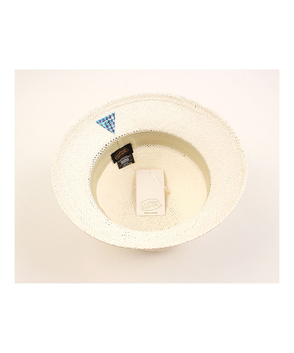 유니버셜 케미스트리(UNIVERSAL CHEMISTRY) Cool White Cloche Hat GD 여름페도라
