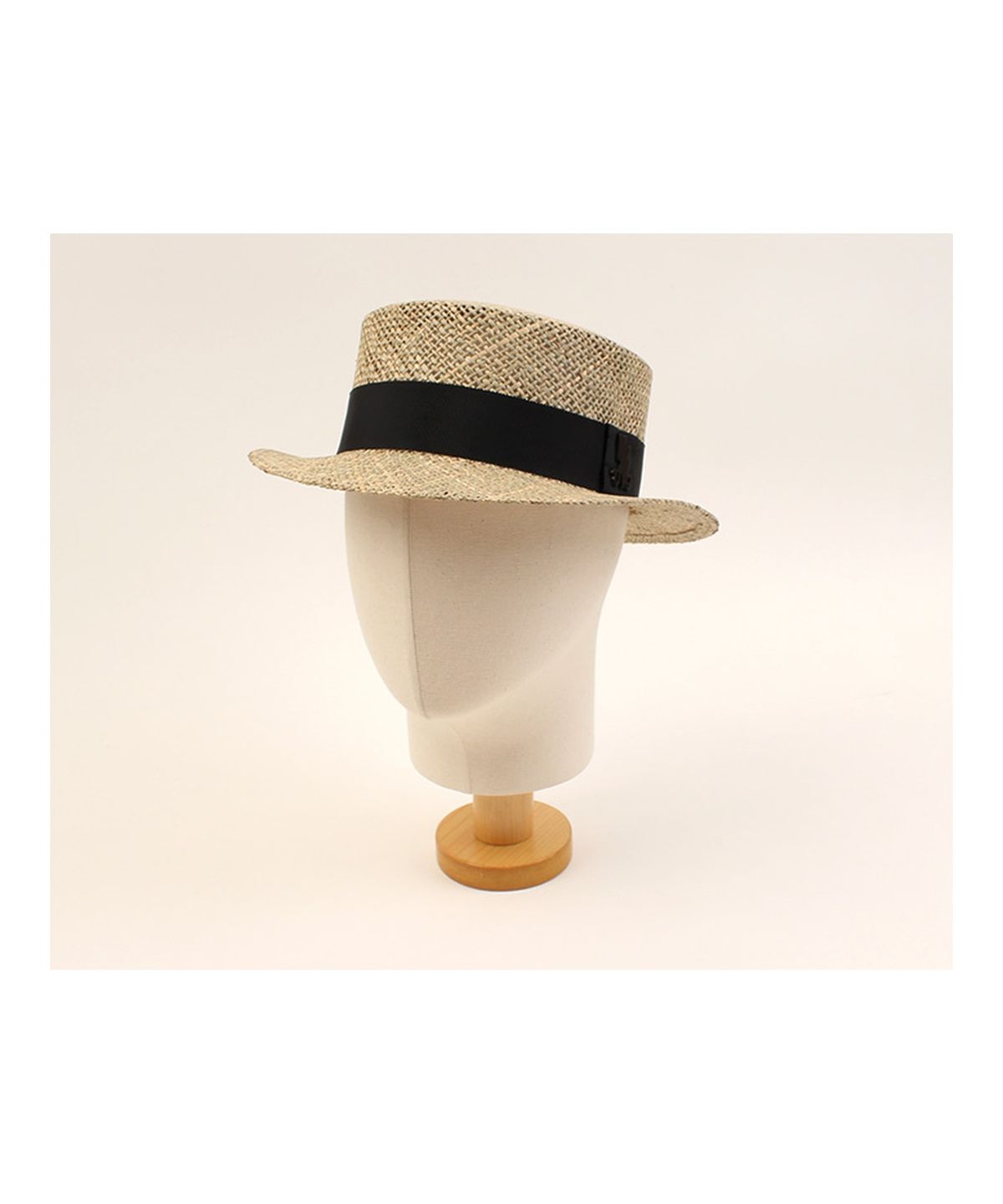 유니버셜 케미스트리(UNIVERSAL CHEMISTRY) Bau Flat Short Panama Hat BK 라피아햇