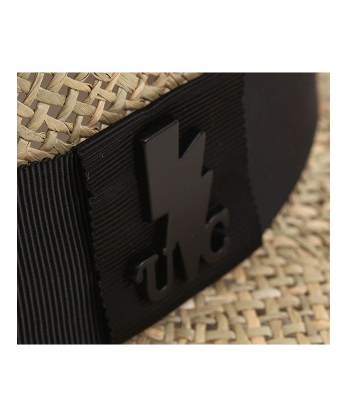 유니버셜 케미스트리(UNIVERSAL CHEMISTRY) Bau Flat Short Panama Hat BK 라피아햇