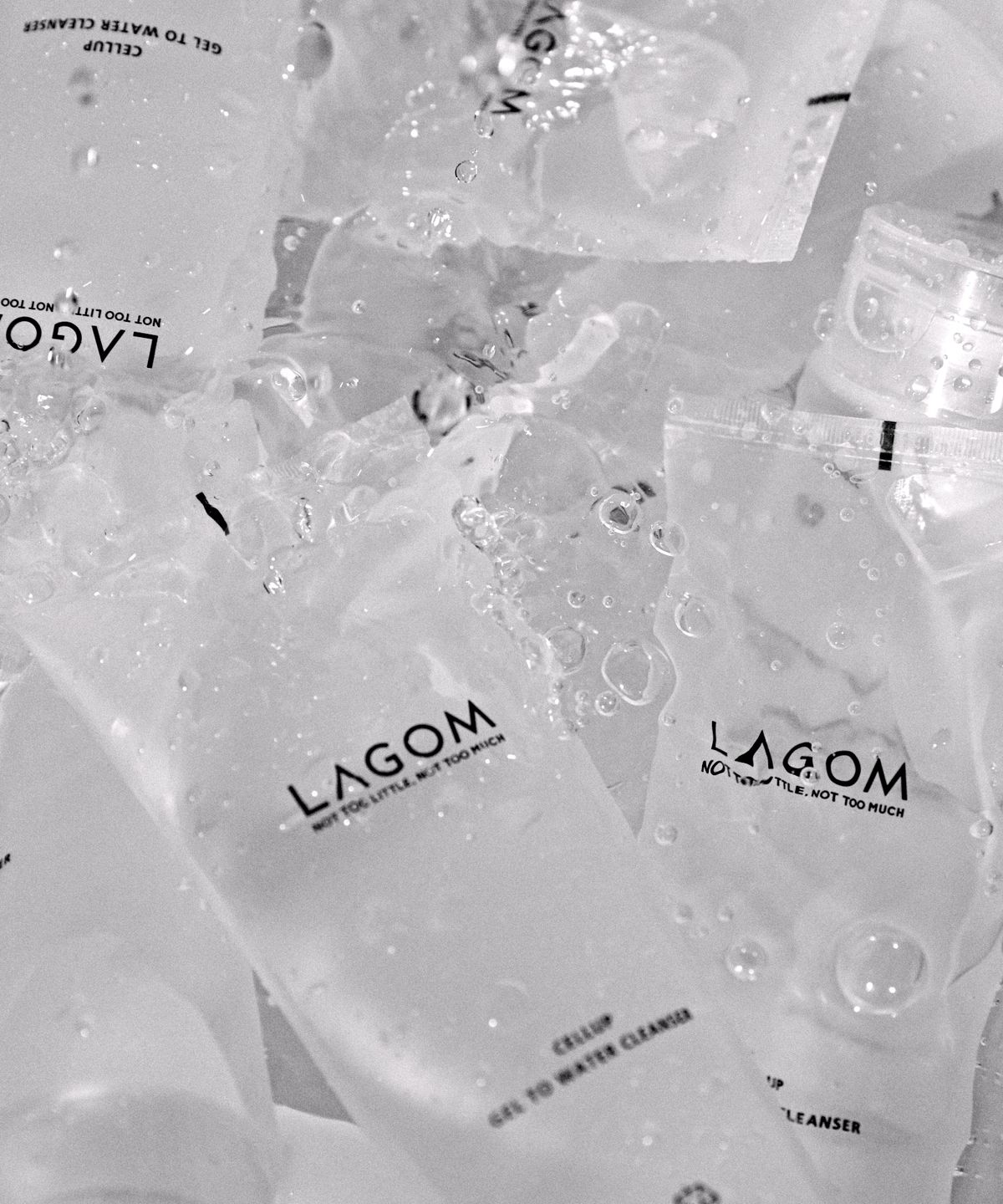 라곰(LAGOM) 젤 투 워터 클렌저 220ml