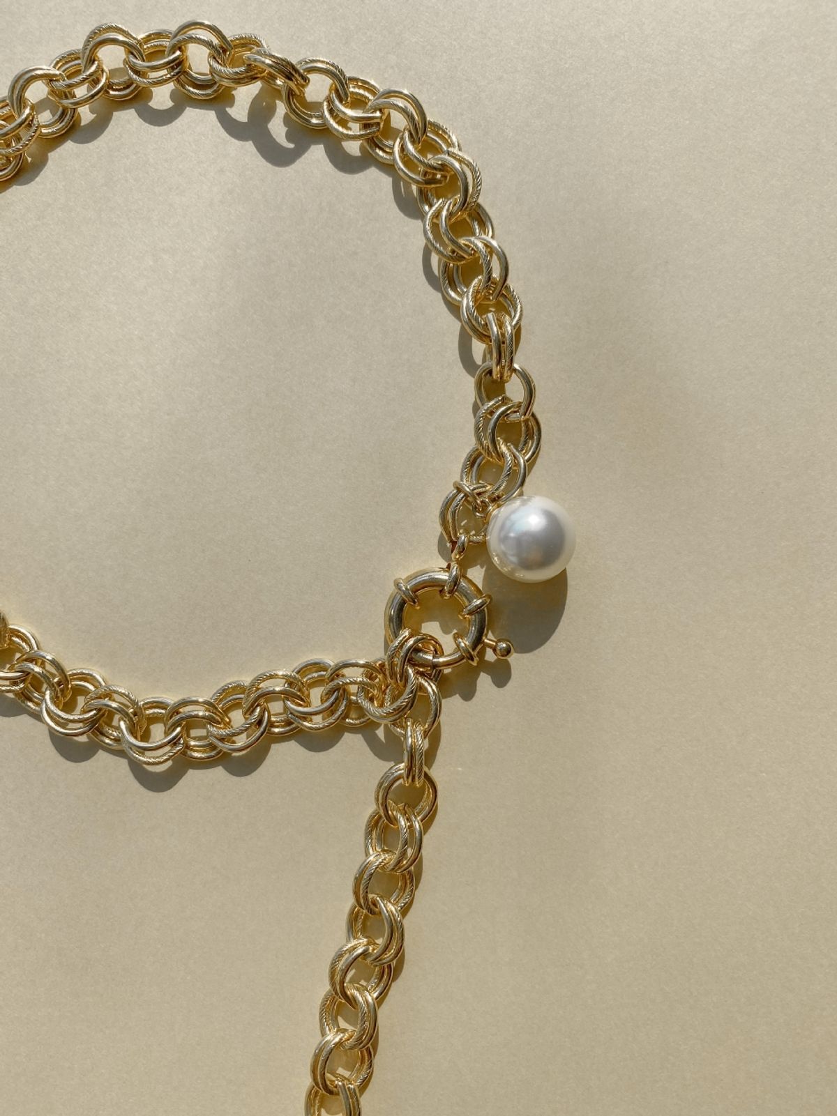 위트홀리데이(WIT-HOLIDAY) gold layer chain pearl necklace
