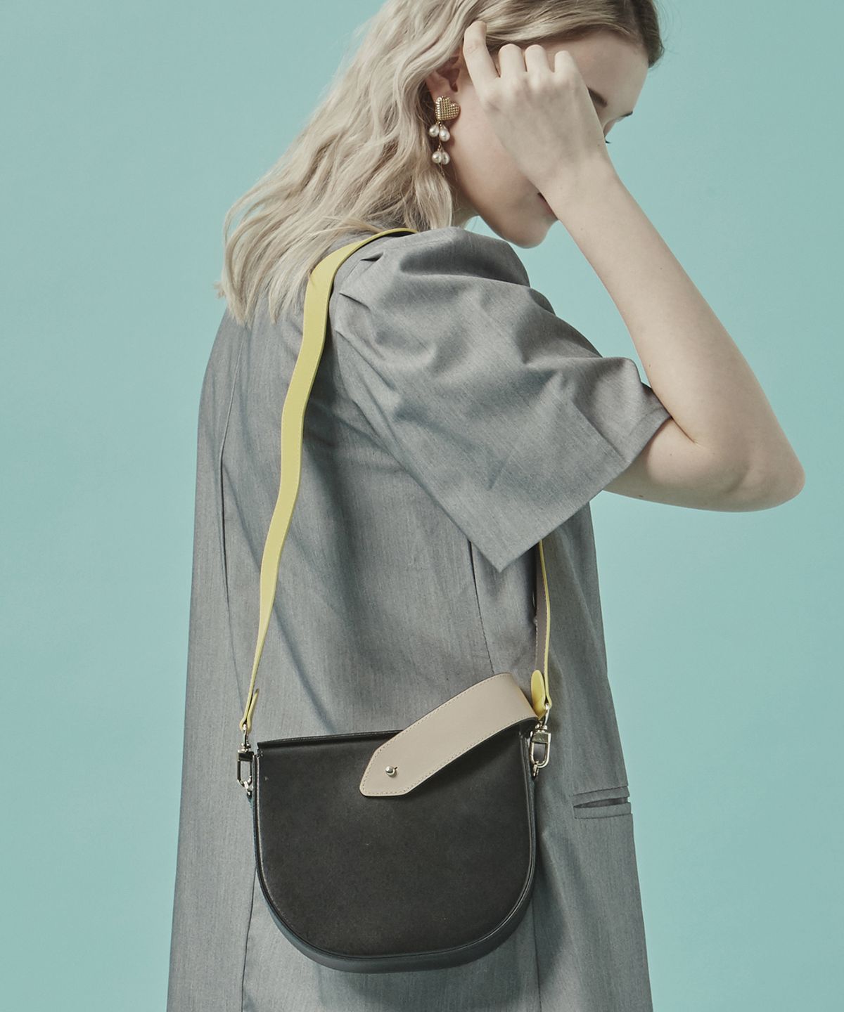 보니블라(BONIBLAH) BAGUE STRAP (YELLOW GRAY)