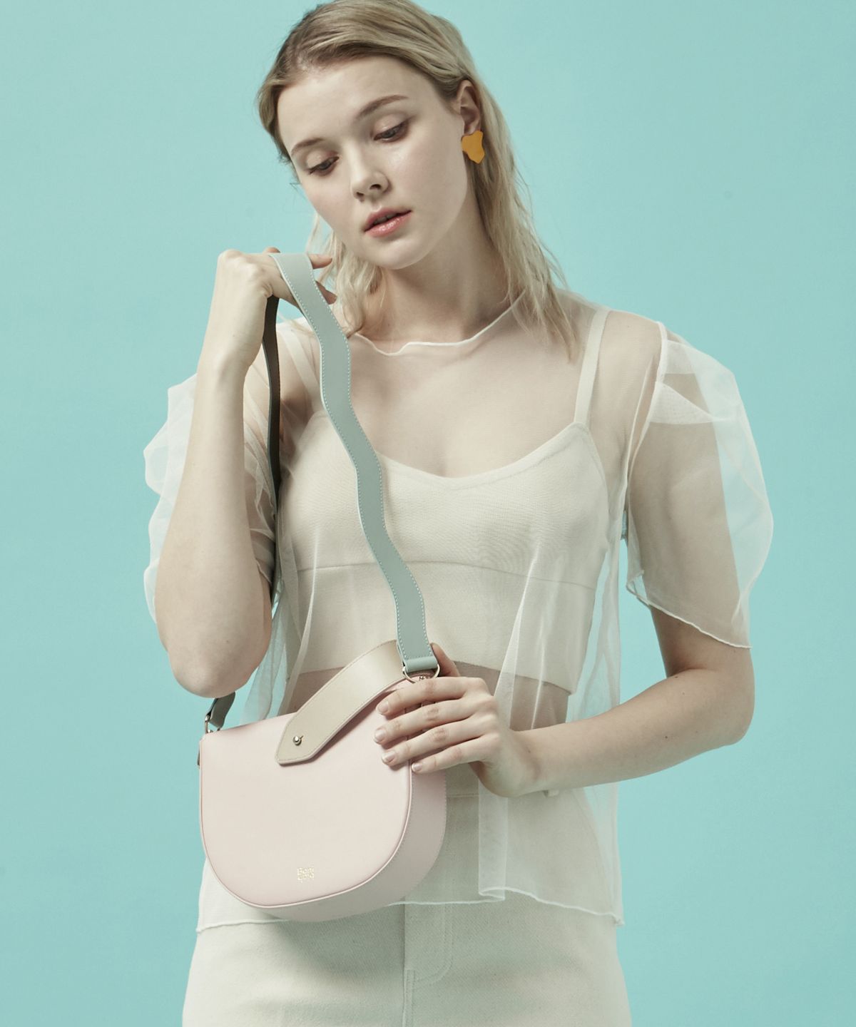 보니블라(BONIBLAH) GLACE BAG (FLAMINGO PINK)