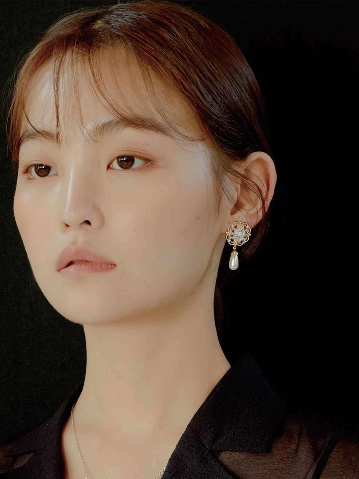 로이데테르(ROIDETER) 피오리 프레임 펄 귀걸이