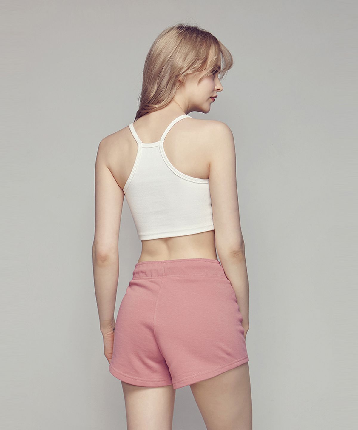 데비웨어(DEVIWEAR) 아이비 크롭나시 DEVI-TS0022-화이트
