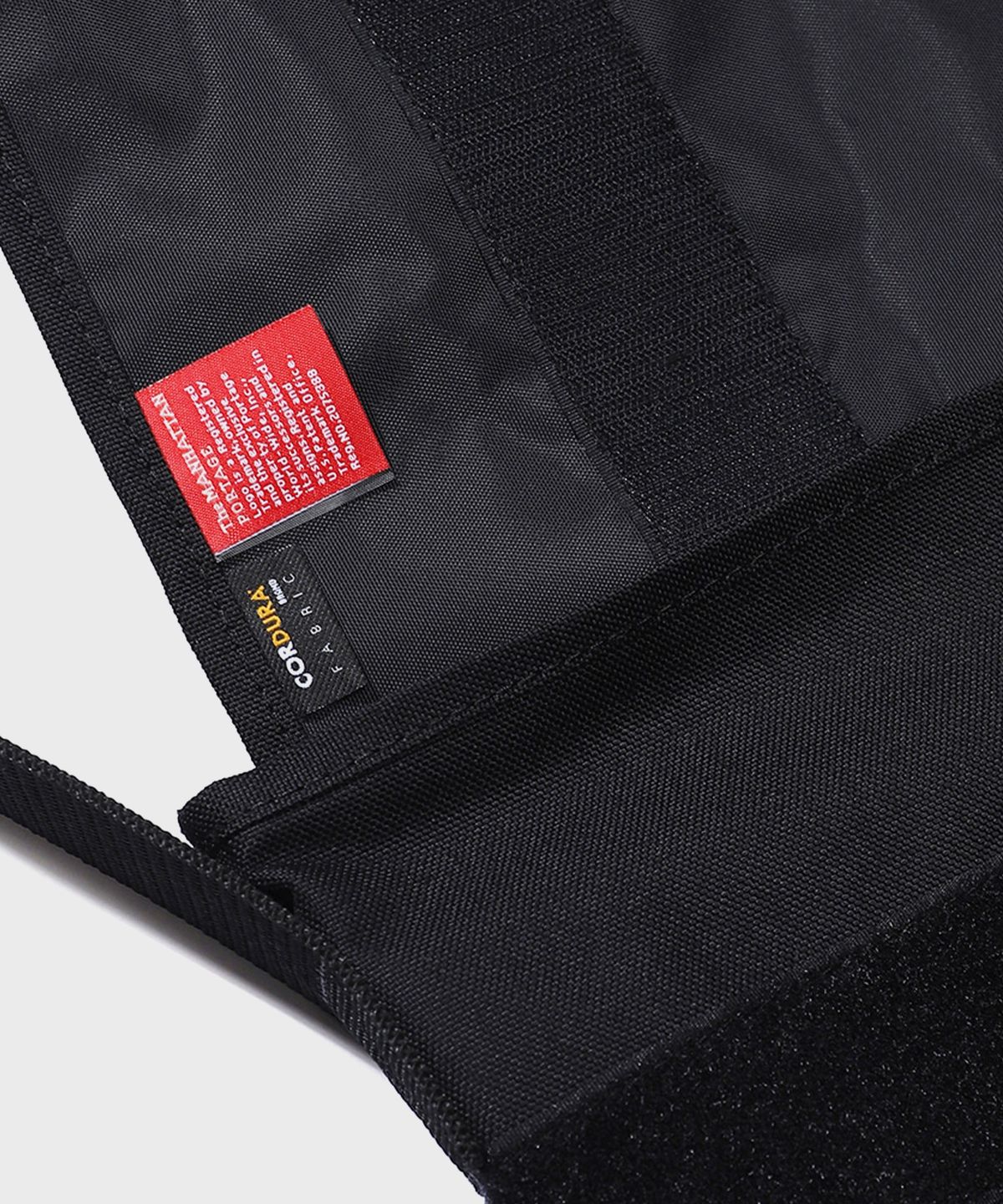 맨하탄 포티지(MANHATTAN PORTAGE) 1606V 빈티지 메신저백 M BLACK SUEDE