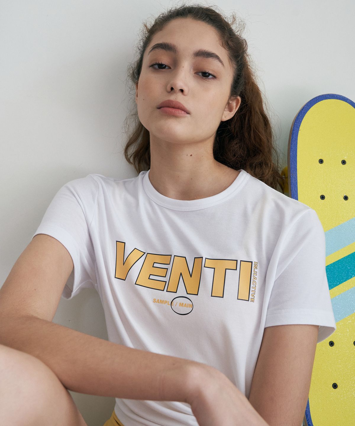 인지액티브(INJIACTIVE) VENTI T-SHIRT 화이트