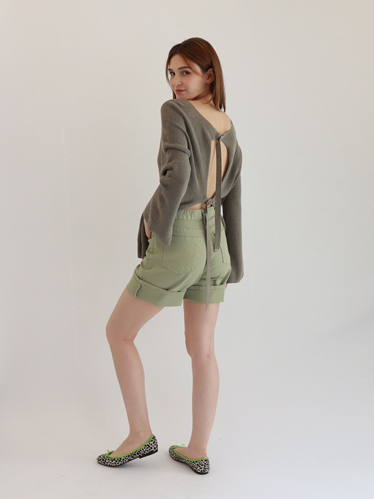 블라뱅(BLAHBANG) 홀가먼트 섹시백 (khaki)