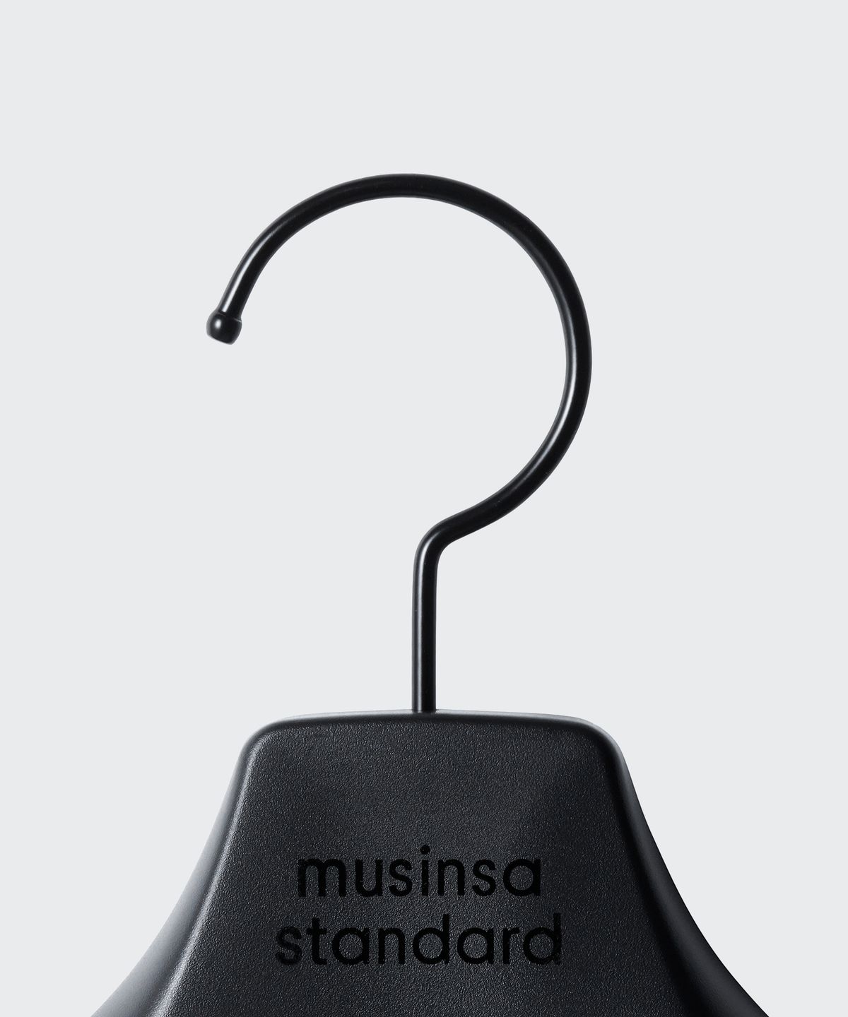 무신사 스탠다드 홈 & 프로덕트(MUSINSA STANDARD HOME & PRODUCTS) HIPS 셋업용 옷걸이 10팩[블랙]