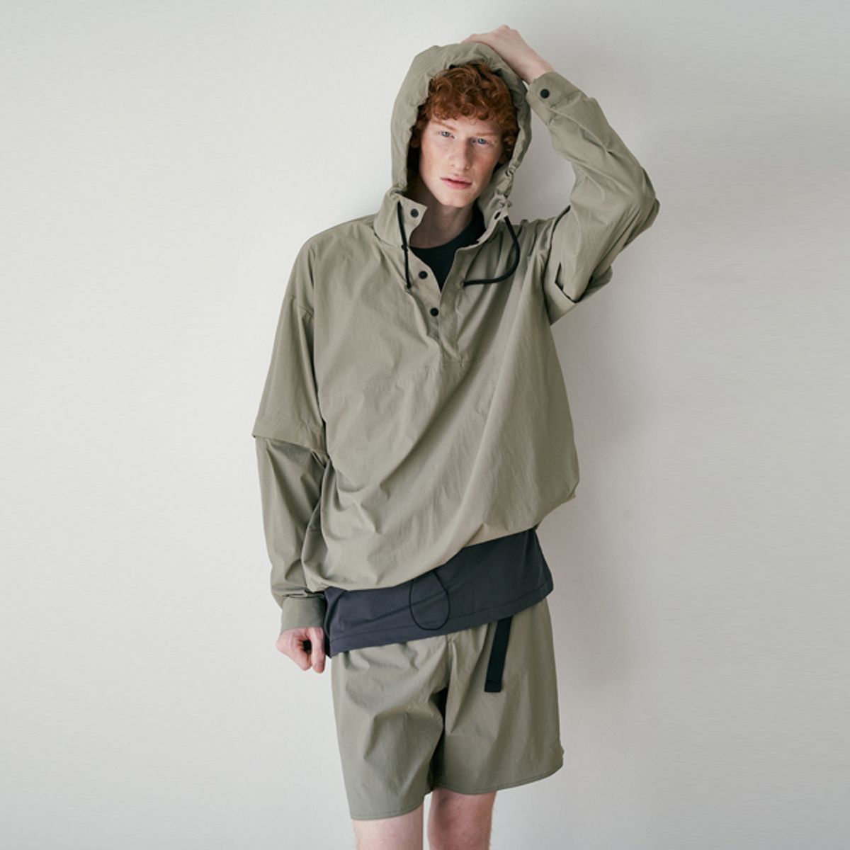 르브아시스(REVOIRSIS) RVIS convert anorak