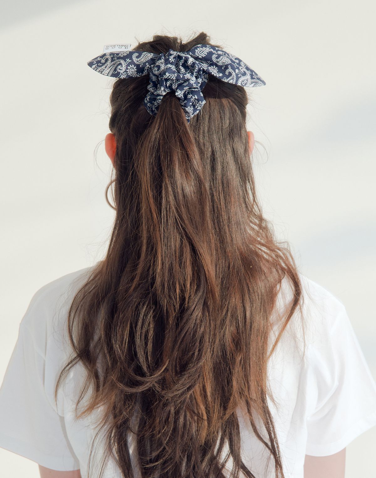 썸띵굿(SOMETHING GOOD) Tie Bow Scrunchy_Paisley_NAVY