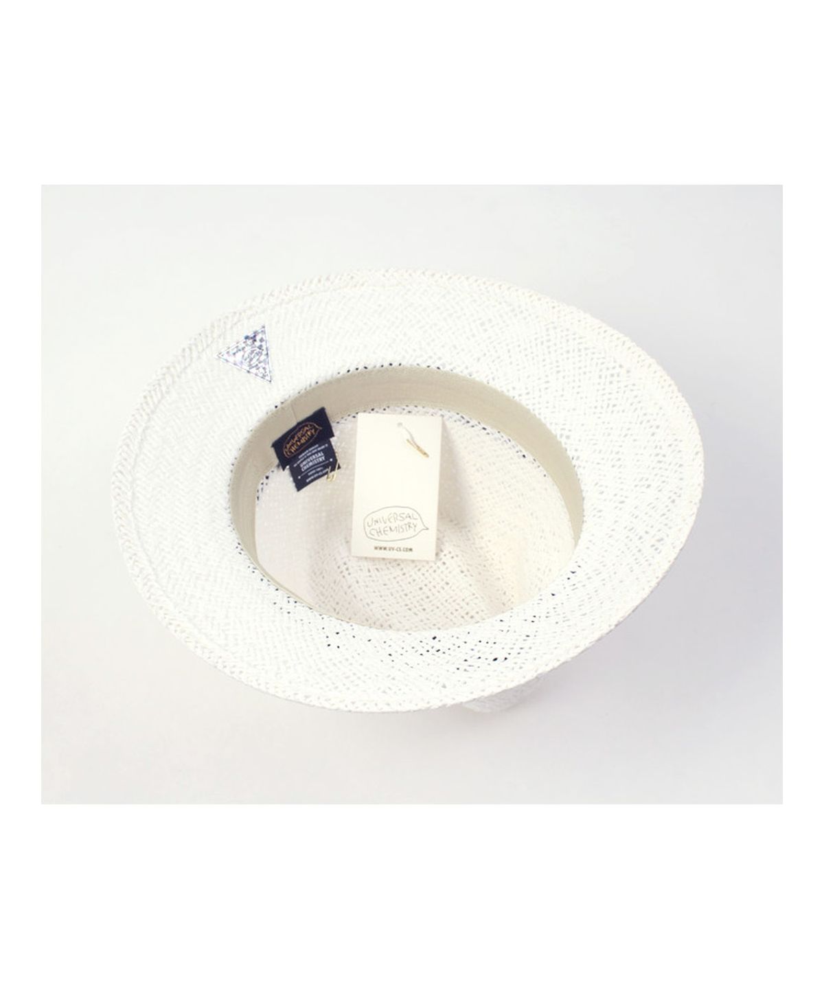 유니버셜 케미스트리(UNIVERSAL CHEMISTRY) Blue Mono Line Swing White Short Fedora 여름페도라