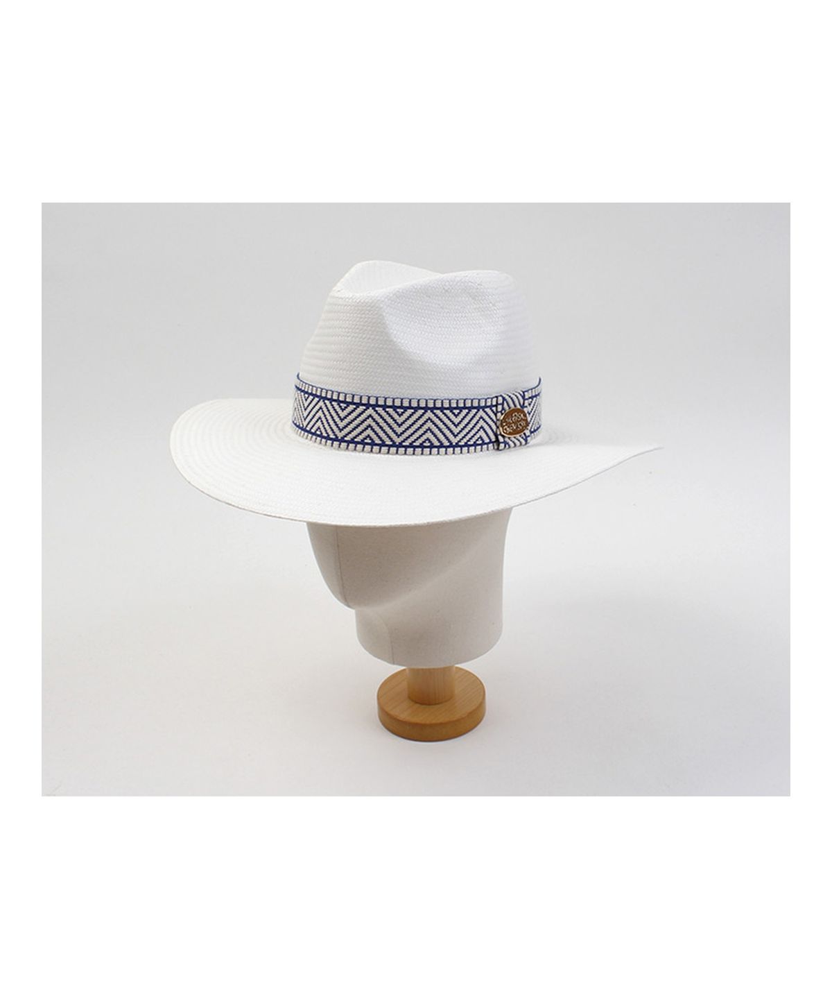 유니버셜 케미스트리(UNIVERSAL CHEMISTRY) Blue Mono Line Summer Long White Fedora 여름페도라