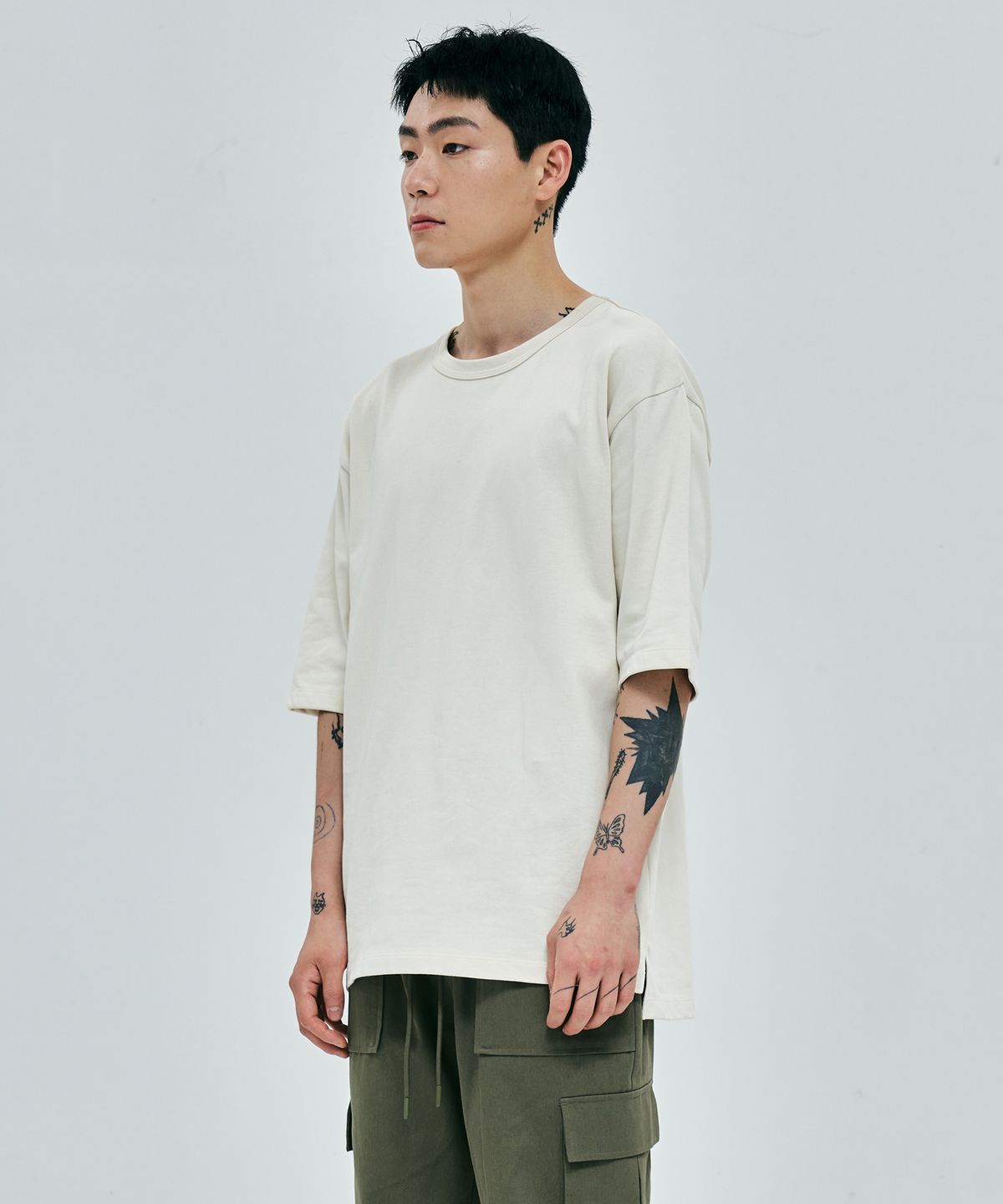 플랙(PLAC) 남성 포켓 로고 티셔츠 아이보리