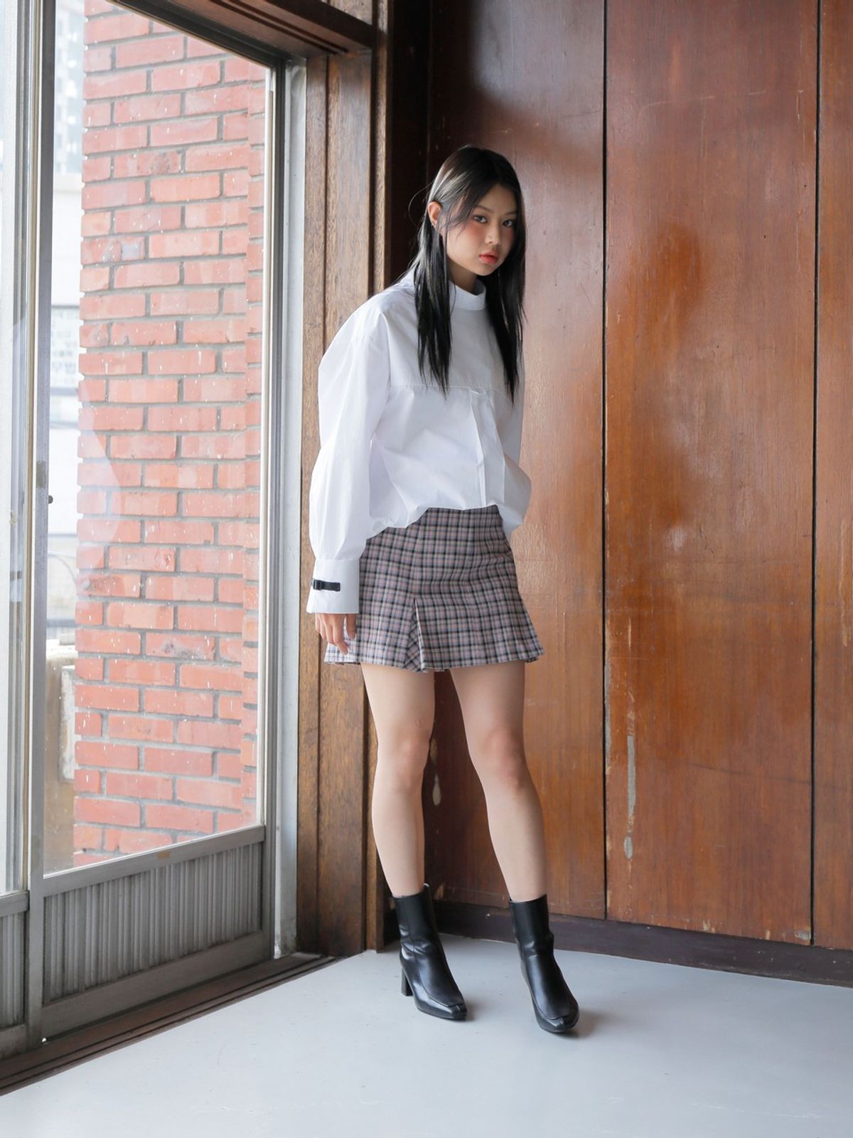 느와(NOIR) OB Skirt
