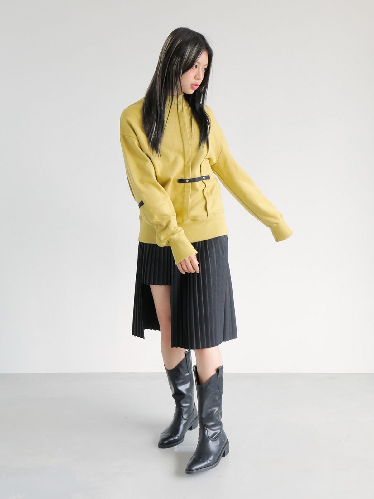 느와(NOIR) Thirty Skirt
