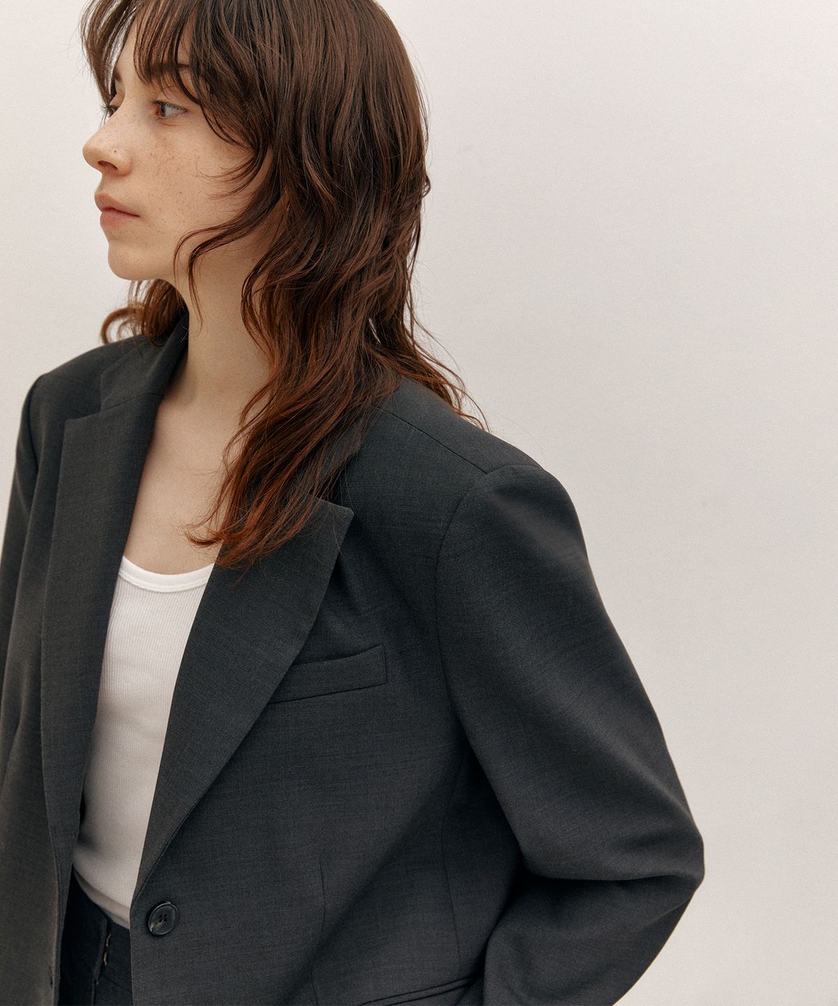 아바몰리(AVA MOLLI) MARTIN MELANGE SINGLE JACKET (D/Grey)
