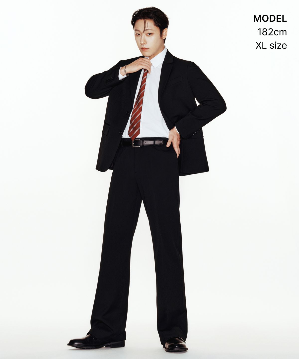 무신사 스탠다드(MUSINSA STANDARD) 릴렉스드 베이식 블레이저 [블랙]