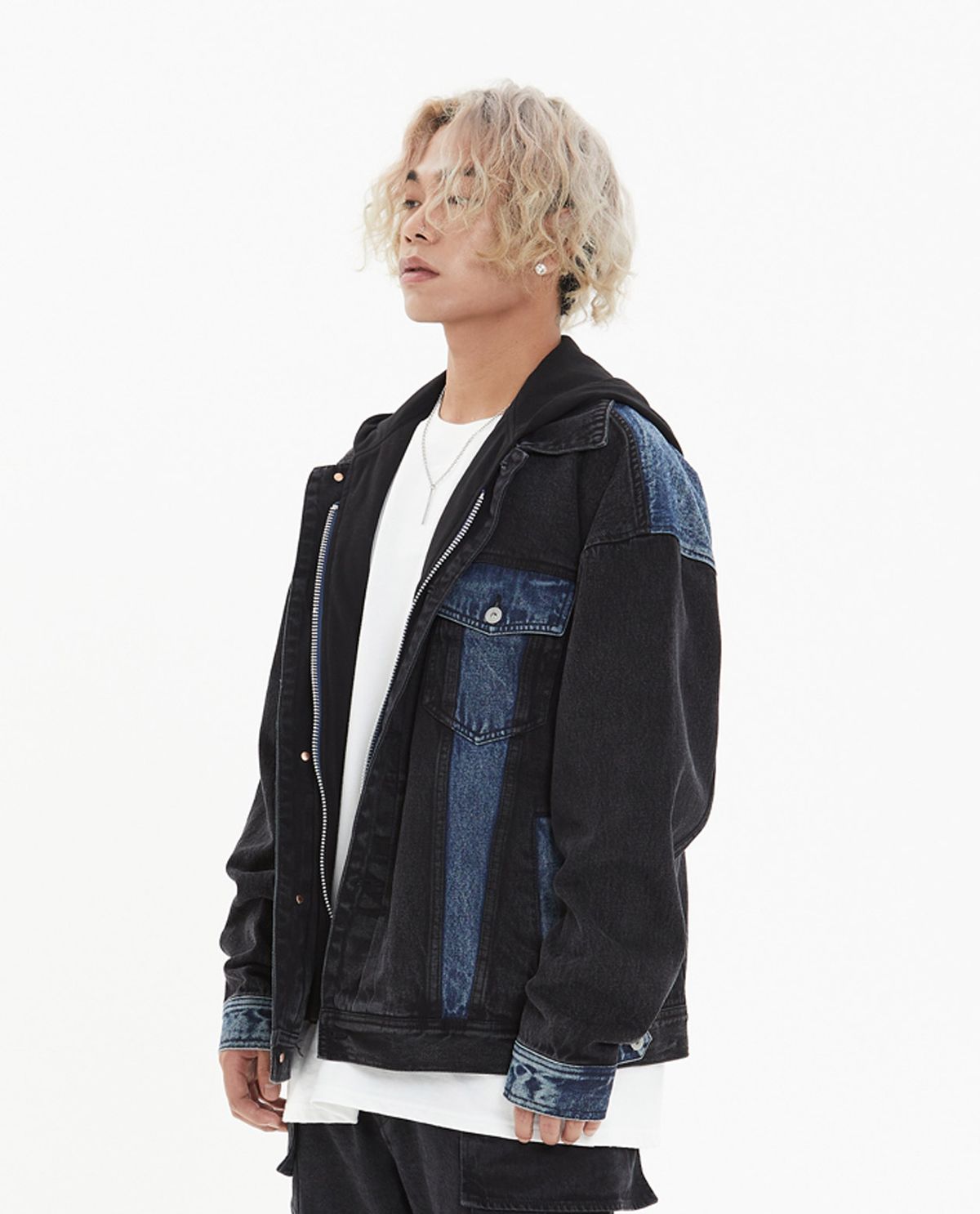 올디(ALL D) 데님 후드 트러커 오버핏 자켓 (블랙&인디고)
