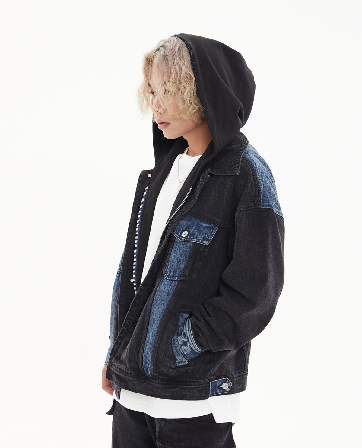 올디(ALL D) 데님 후드 트러커 오버핏 자켓 (블랙&인디고)