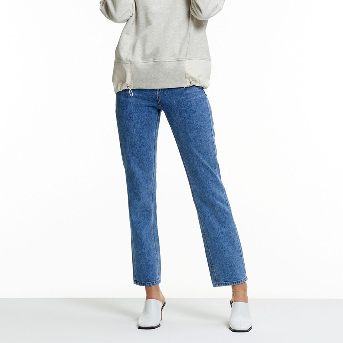 핀블랙(PINBLACK) REGULAR FIT DENIM PANTS