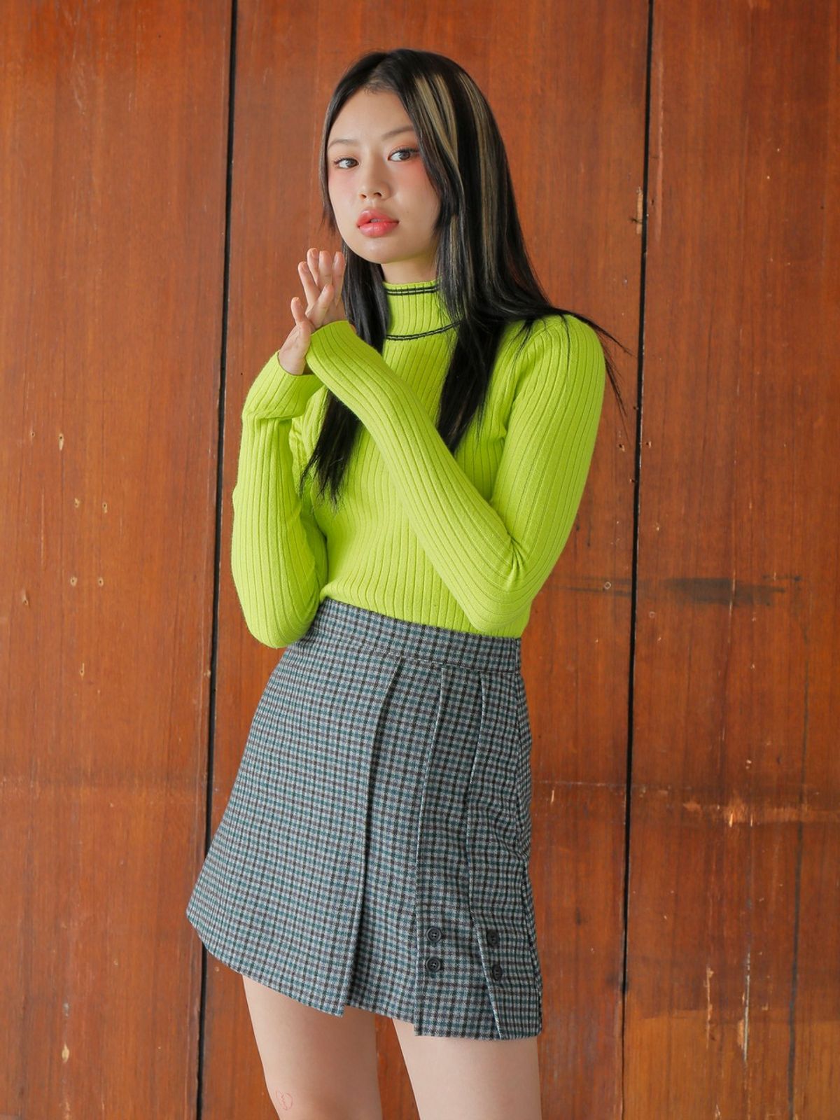 느와(NOIR) Line Knit Top