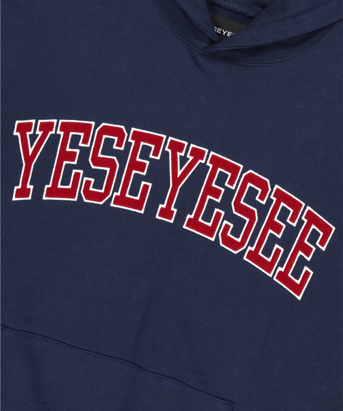 예스아이씨(YESEYESEE) Arch Logo Hoodie Navy