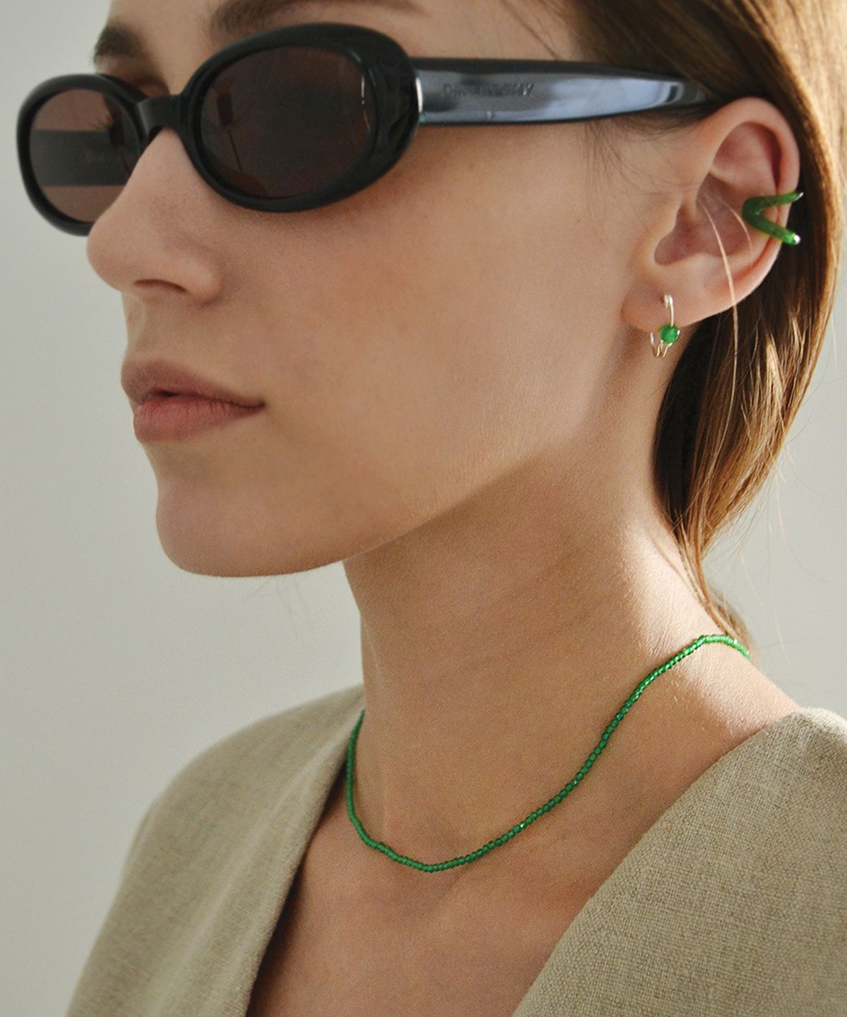 누아보(NUAVO) green crystal necklace