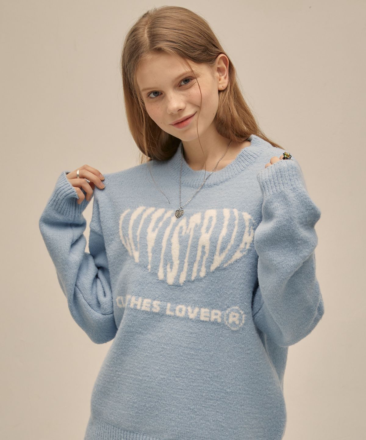 러브이즈트루(LUVISTRUE) PO HEART KNIT(SKY BLUE)