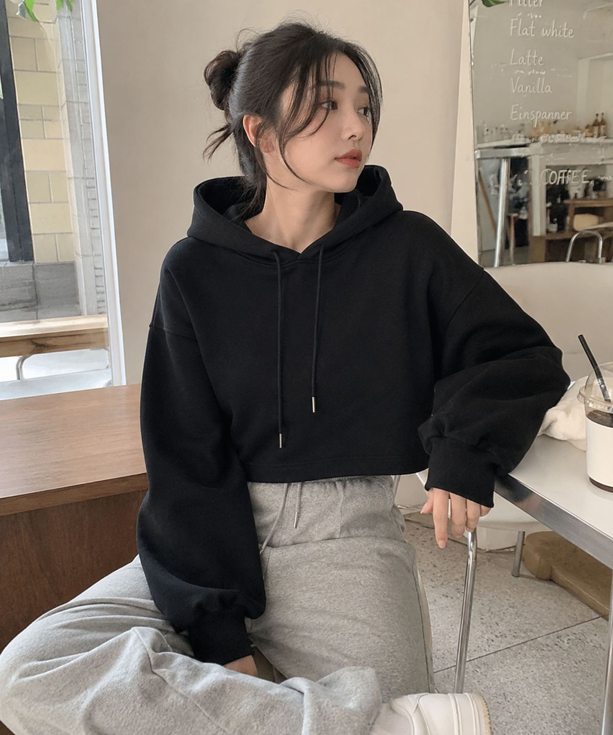 콜릿(KOLEAT) 크롭 오버핏 헤비 무지 후드티 긴팔 (블랙)