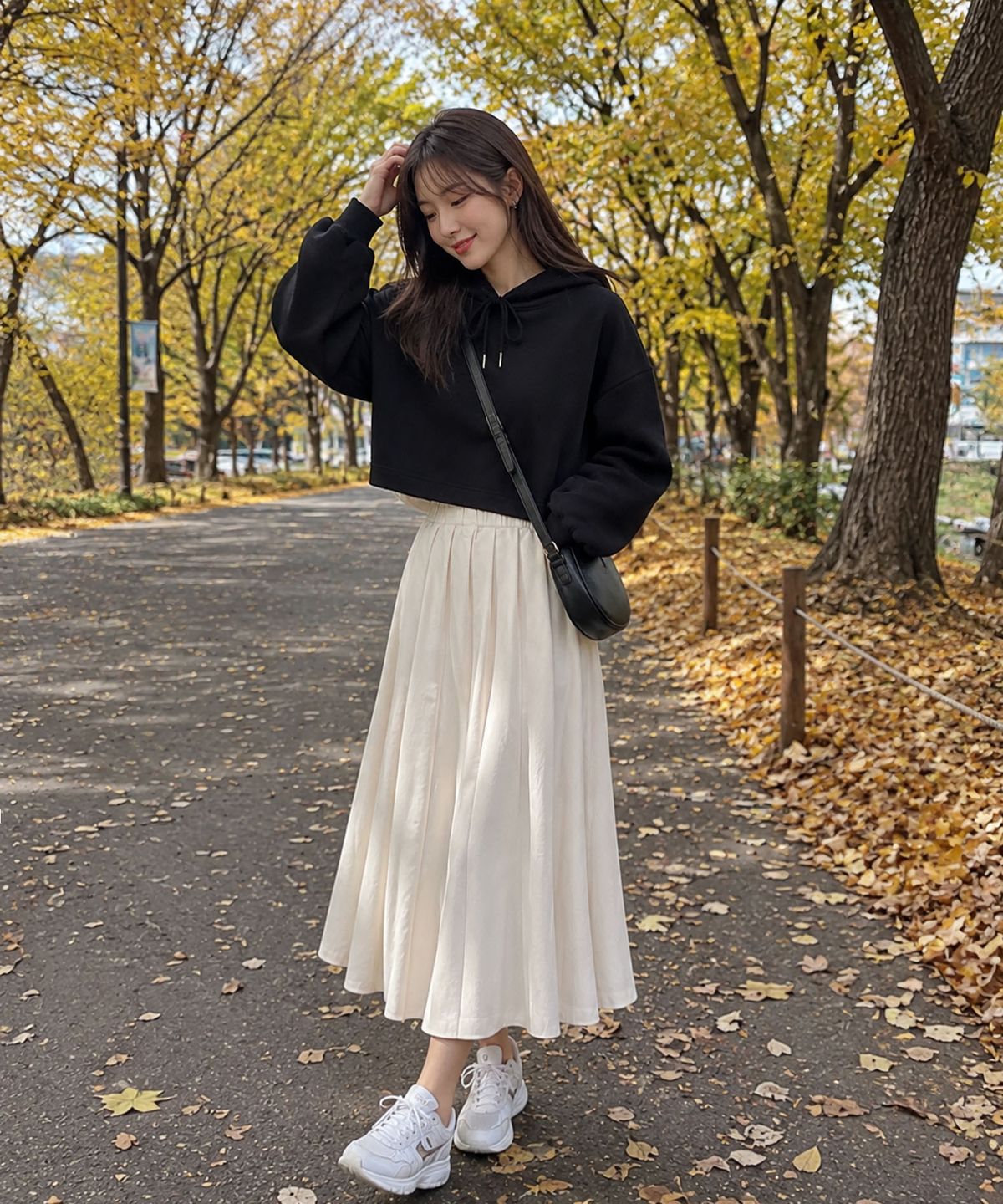 콜릿(KOLEAT) 크롭 오버핏 헤비 무지 후드티 긴팔 (블랙)