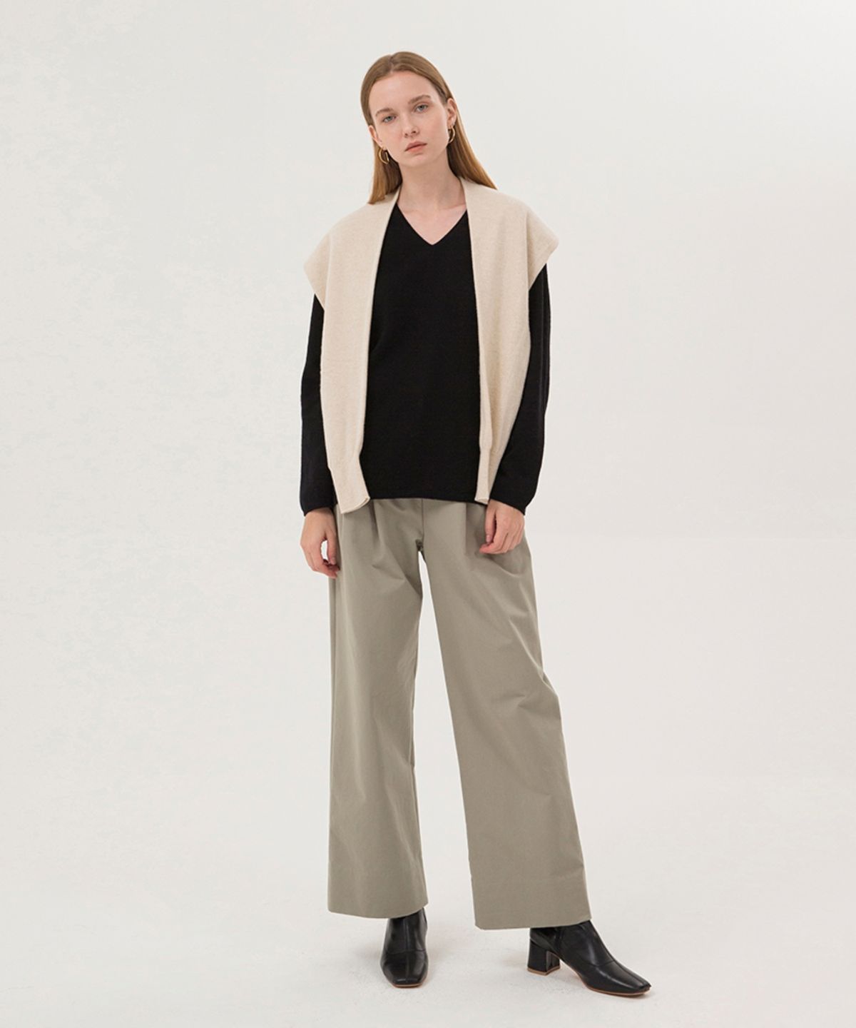 논로컬(NONLOCAL) Wholegarment Shawl - Beige