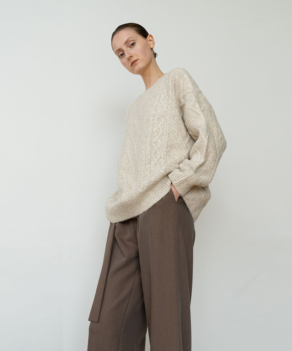 리이(RE RHEE) STRAIGHT WIDE LEG SLACKS TROUSERS BR