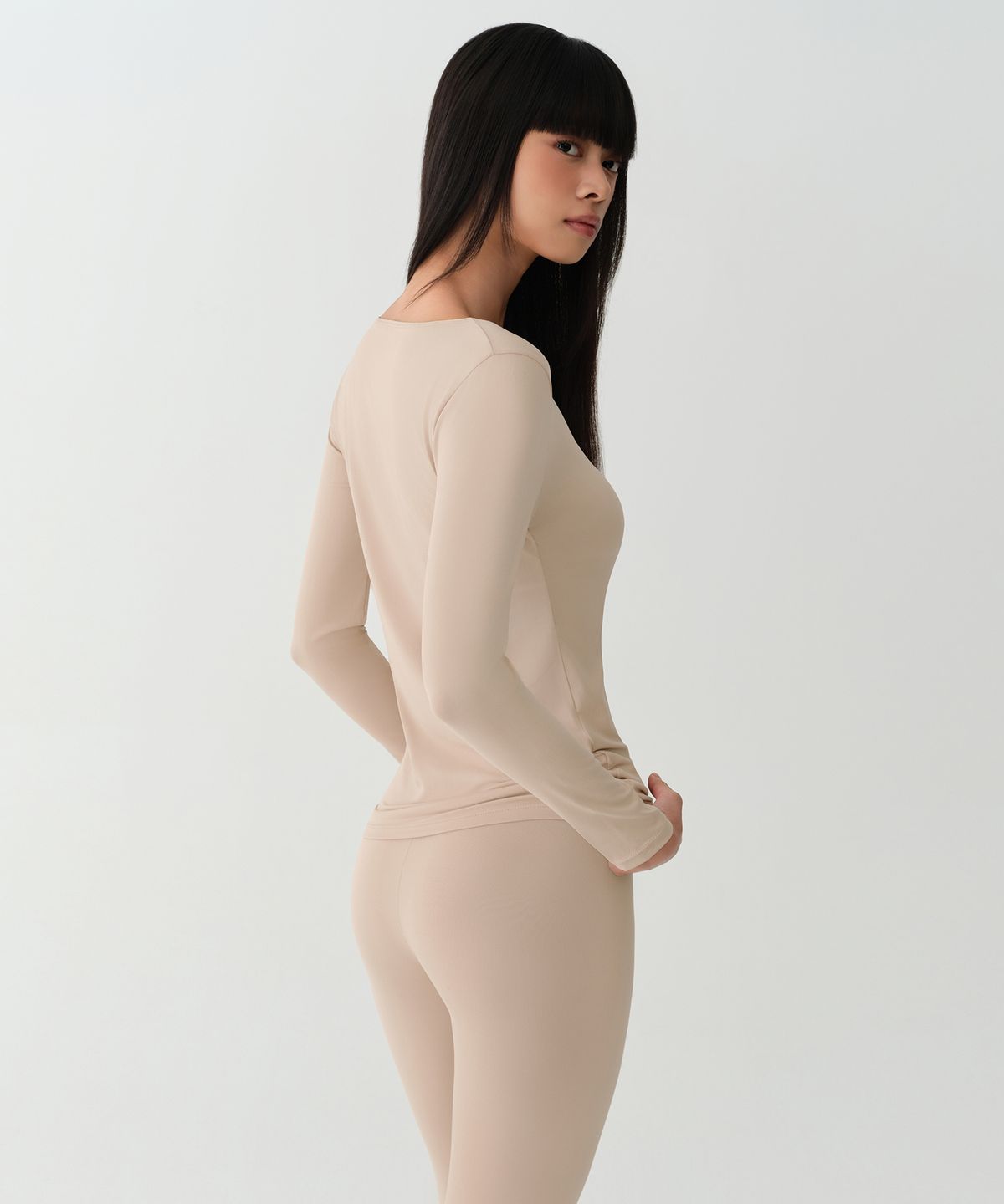 무신사 스탠다드 우먼(MUSINSA STANDARD WOMAN) [힛탠다드] 우먼즈 크루 넥 티셔츠_이너 웨어 [라이트 베이지]