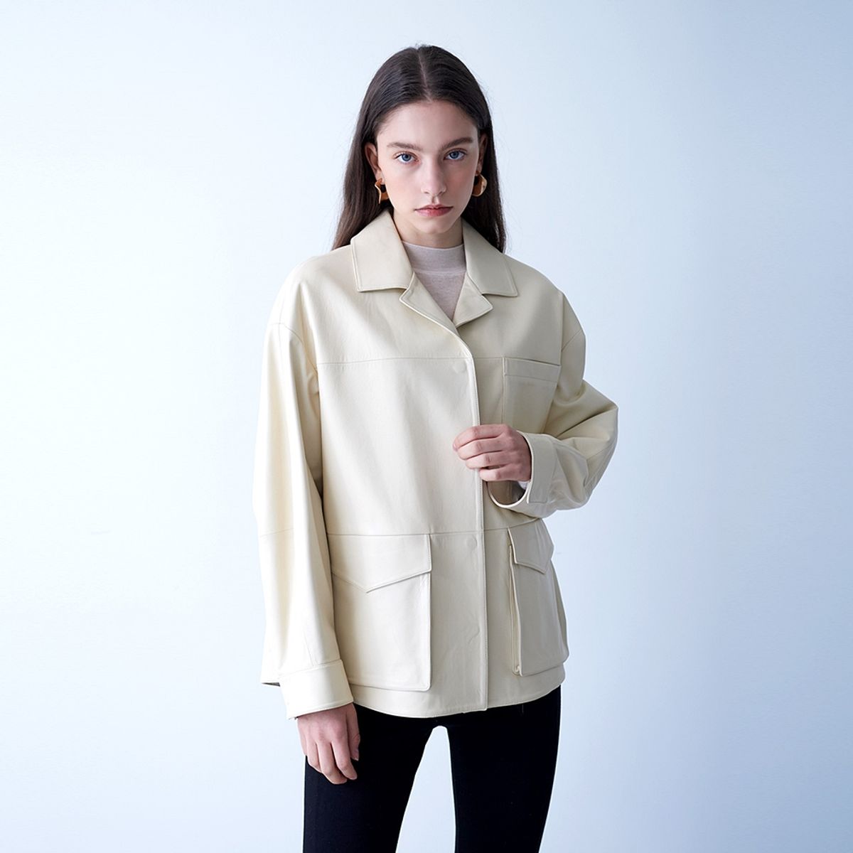 핀블랙(PINBLACK) LAMBSKIN FIELD JACKET IVORY