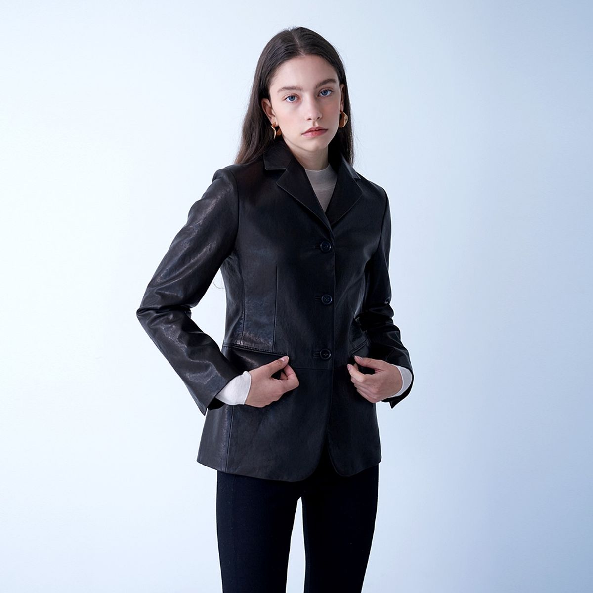 핀블랙(PINBLACK) VEGETABLE LAMBSKIN SLIM JACKET BLACK