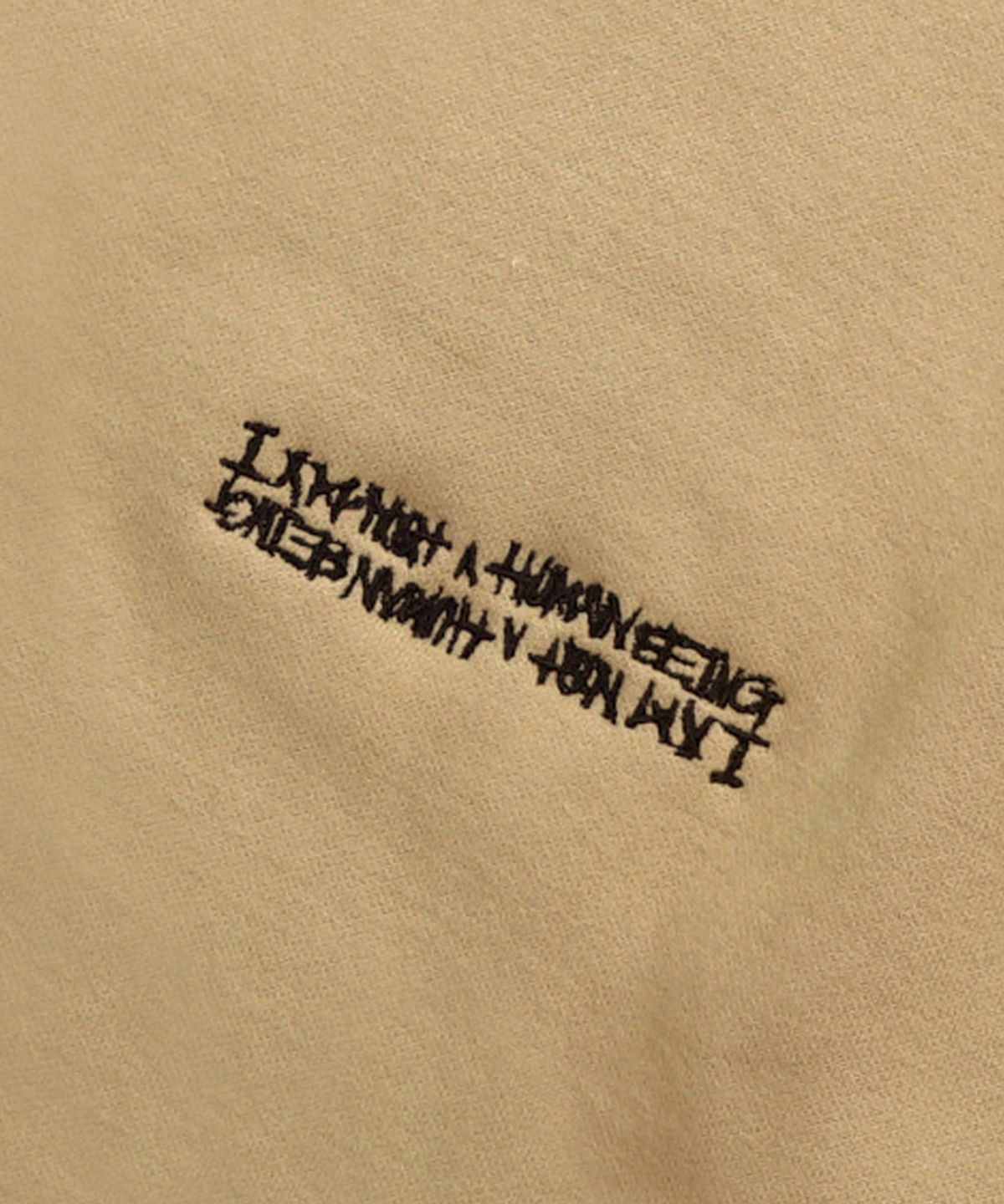 아임낫어휴먼비잉(I AM NOT A HUMAN BEING) BASIC LOGO SWEATSHIRTS - BEIGE